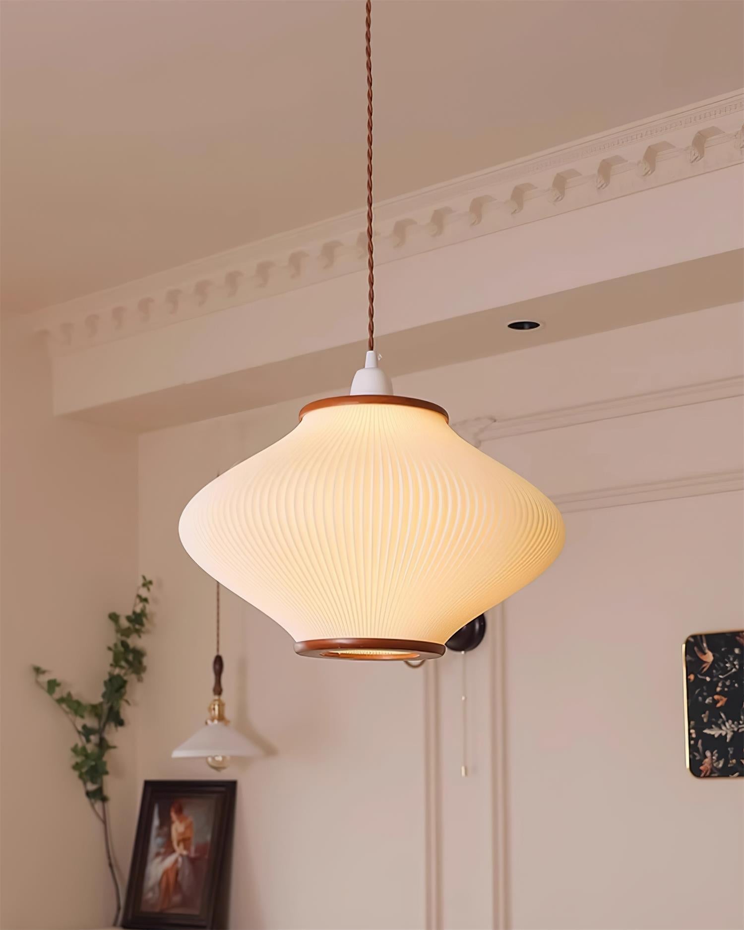Ronard Pendant Light