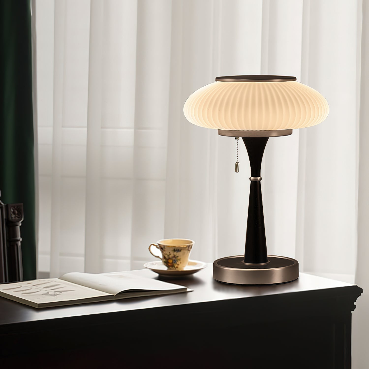 Vevelo Wood Vintage Table Lamp-Neutral Decor