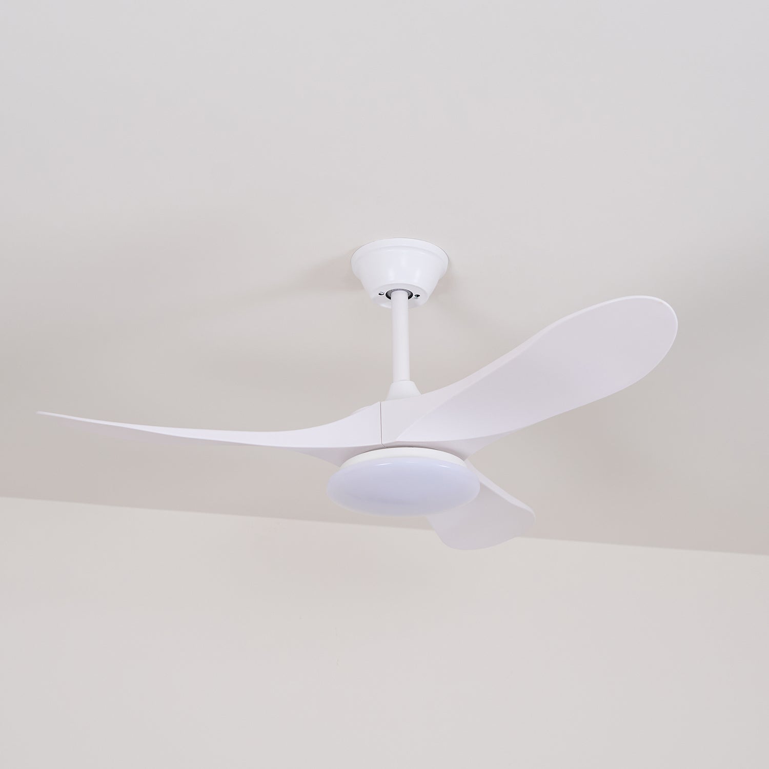 Aveline Modern Wood Ceiling Fan Light-Neutral Decor