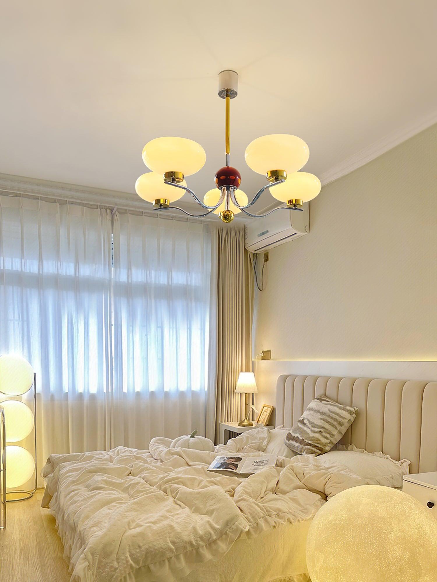 Titus Vintage Chandelier-Neutral Decor