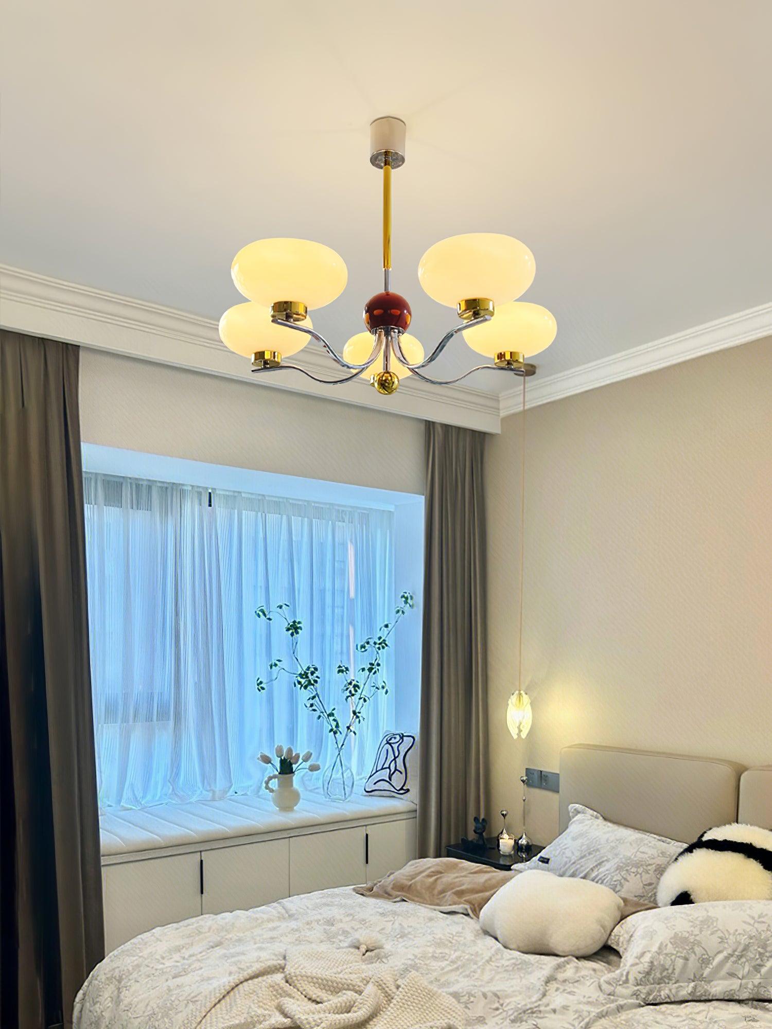Titus Vintage Chandelier-Neutral Decor