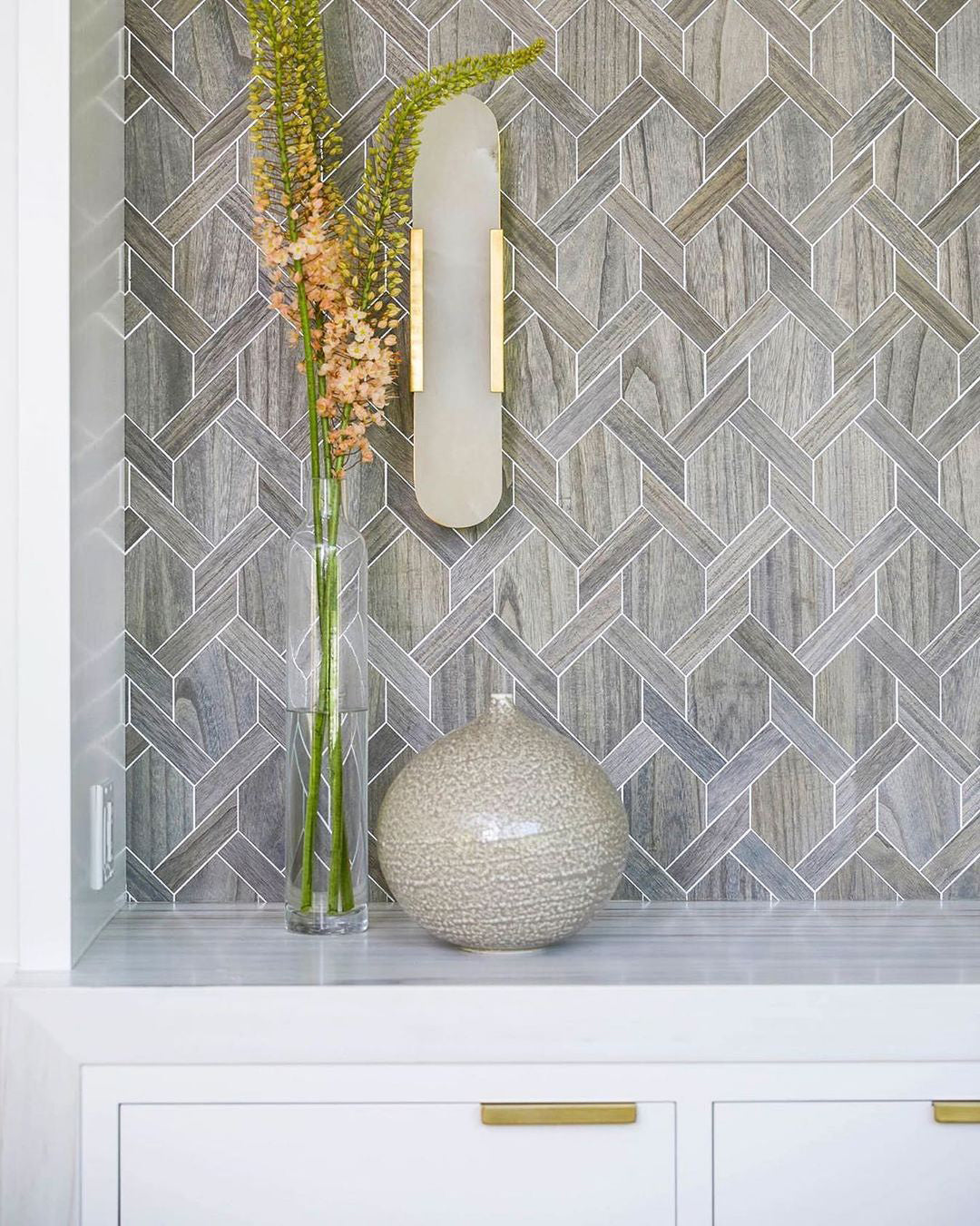 Olraeia Alabaster Dual Wall Lamp-Neutral Decor