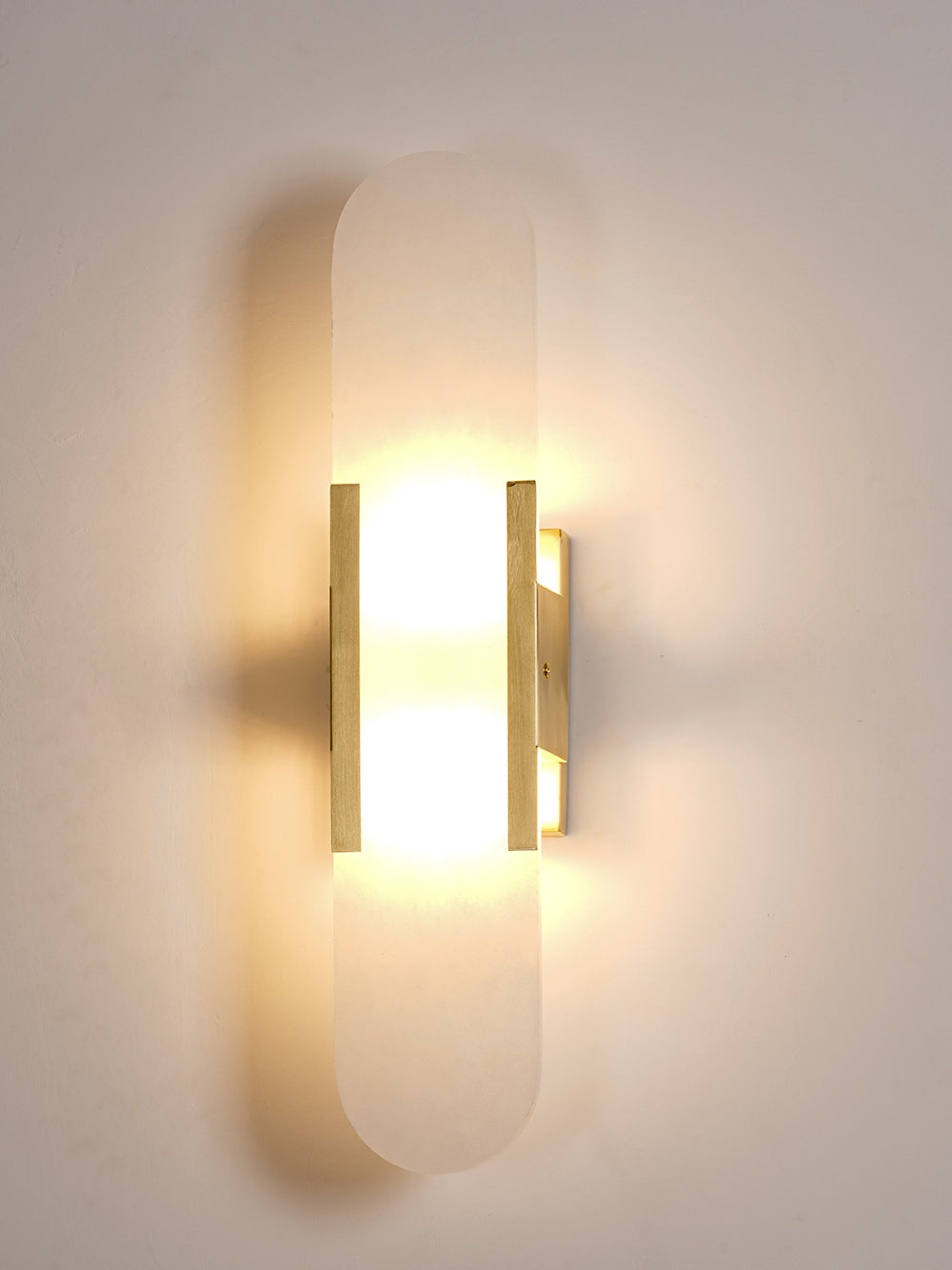 Olraeia Alabaster Dual Wall Lamp-Neutral Decor