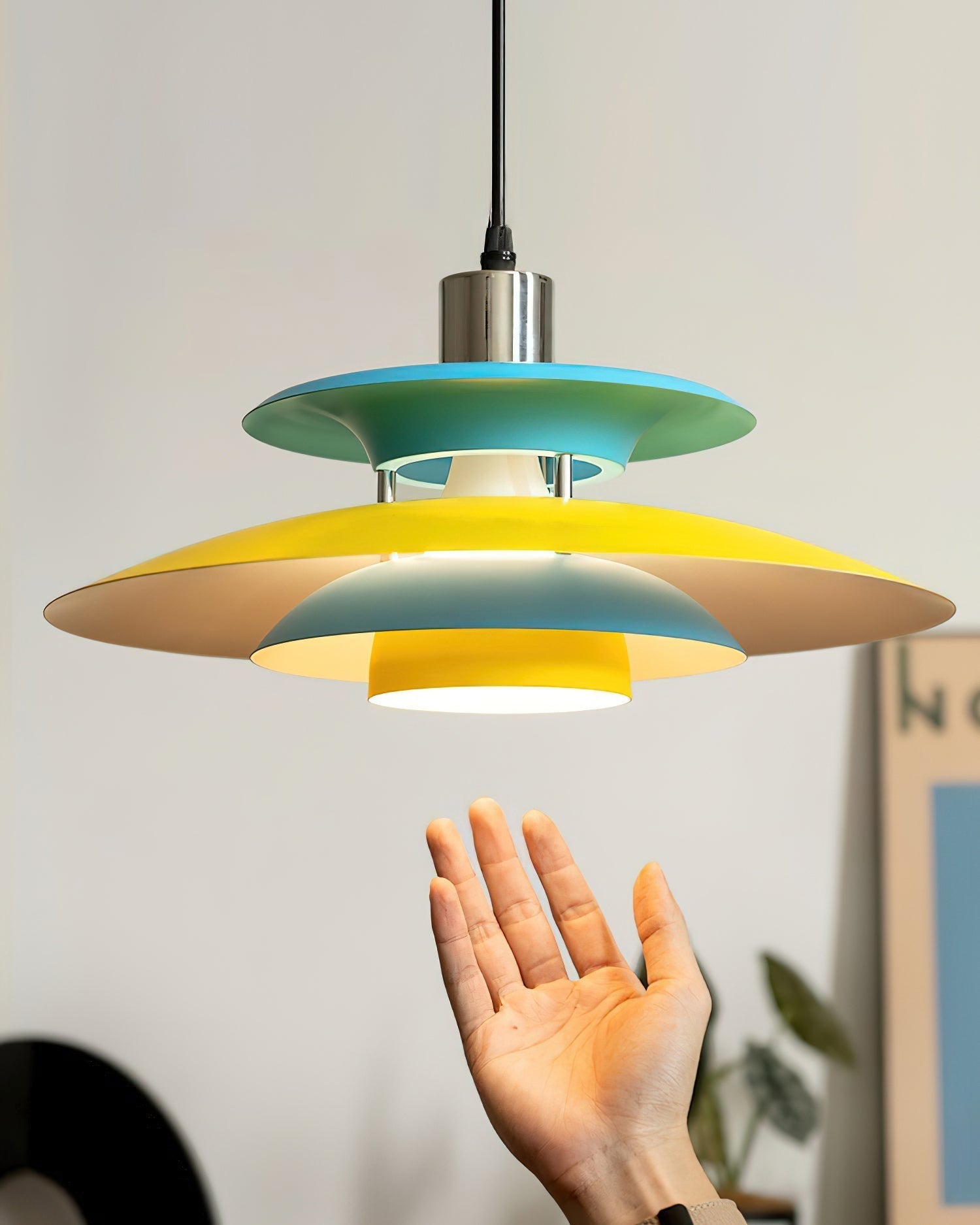 Fioris Pendant Light