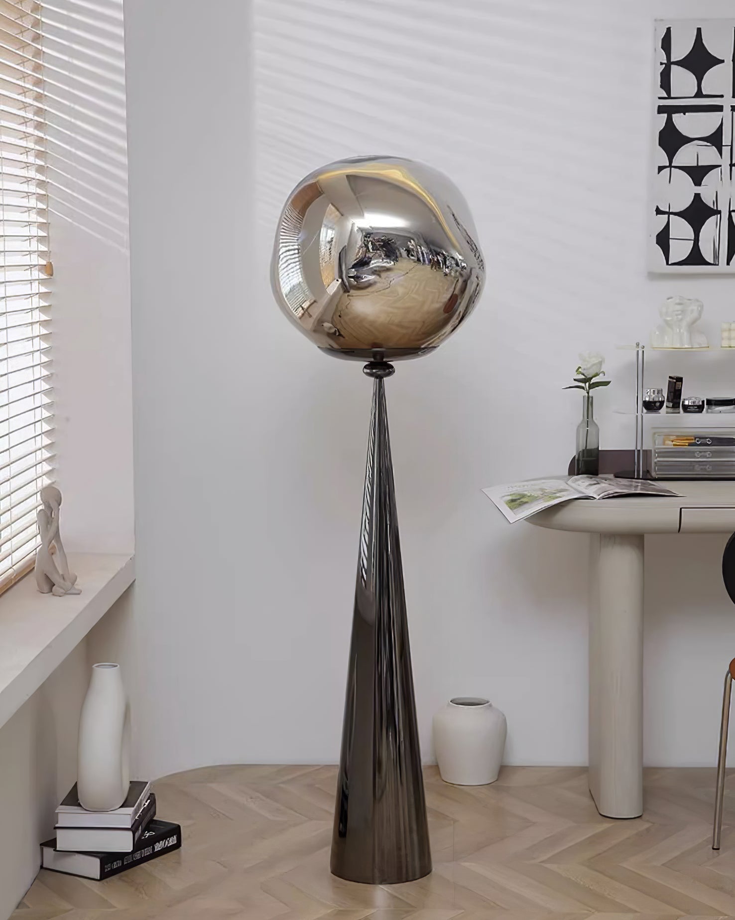 Severin Floor Lamp