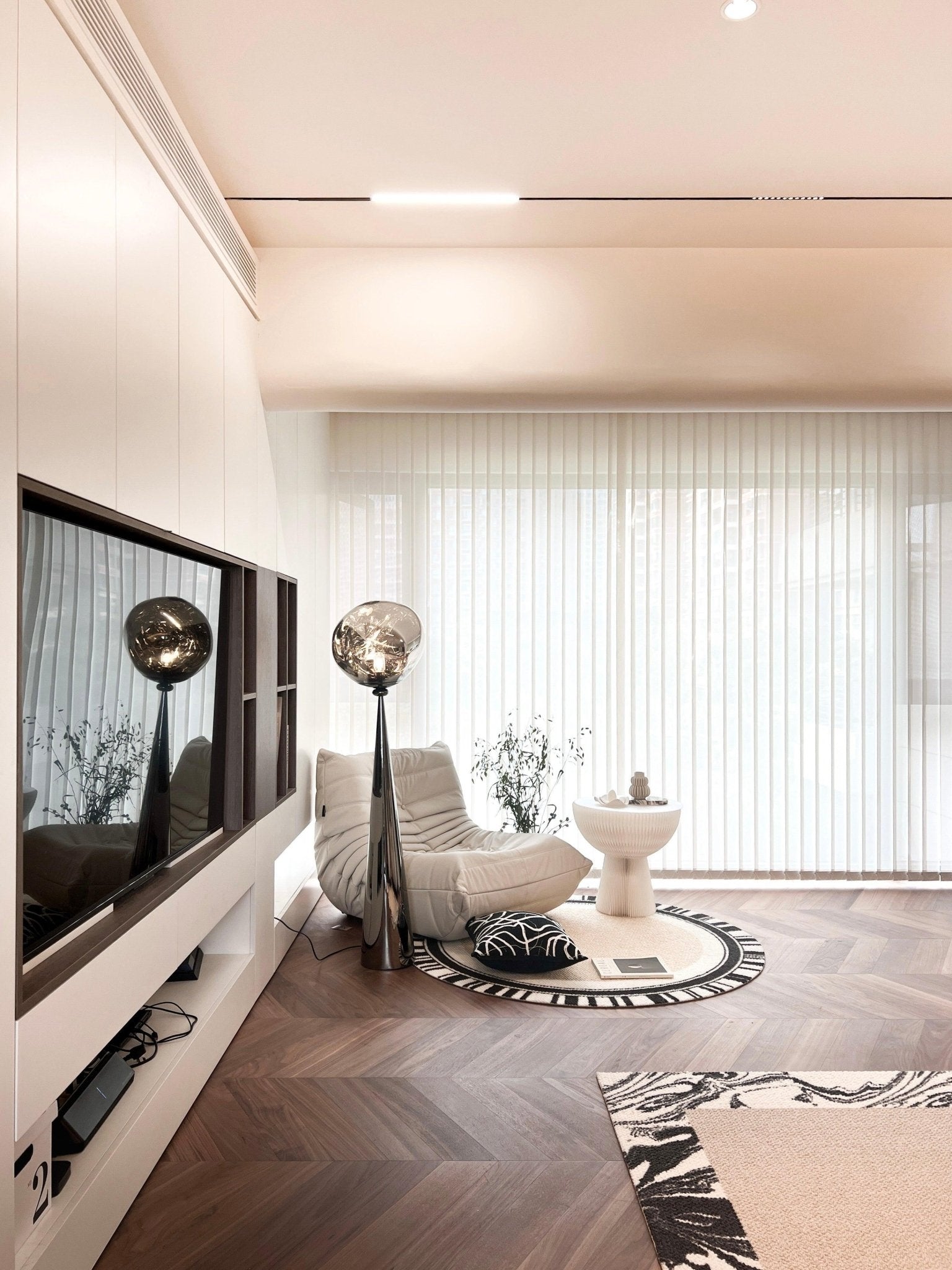 Ovexin Gray Contemporary Floor Lamp-Neutral Decor