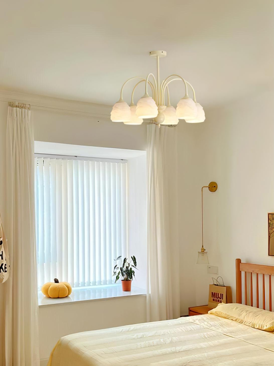 Lustra Chandelier Melting Ice Cream Milky Glass-Neutral Decor