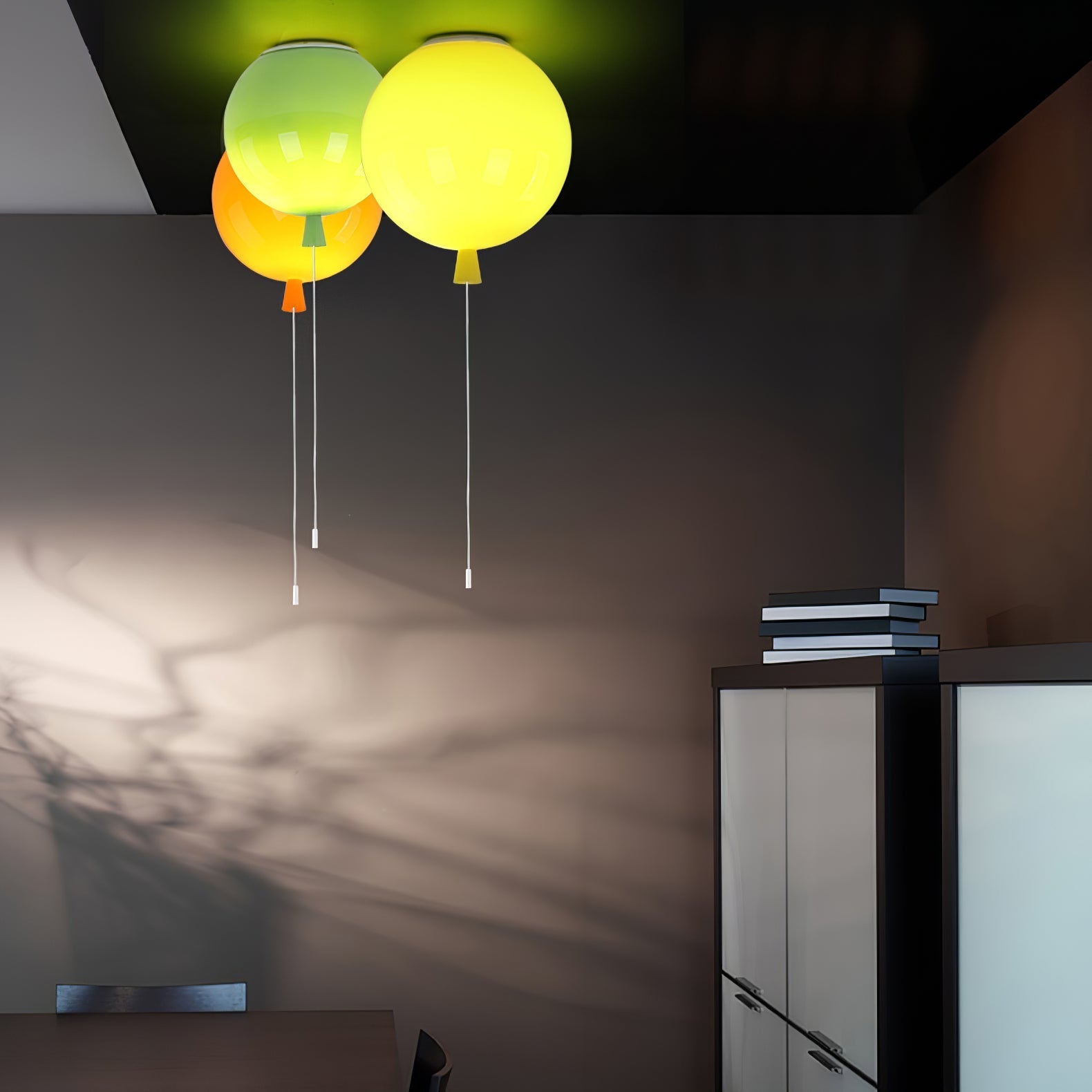 Elaron Pendant Lamp Balloon Shape Playful Whimsical-Neutral Decor