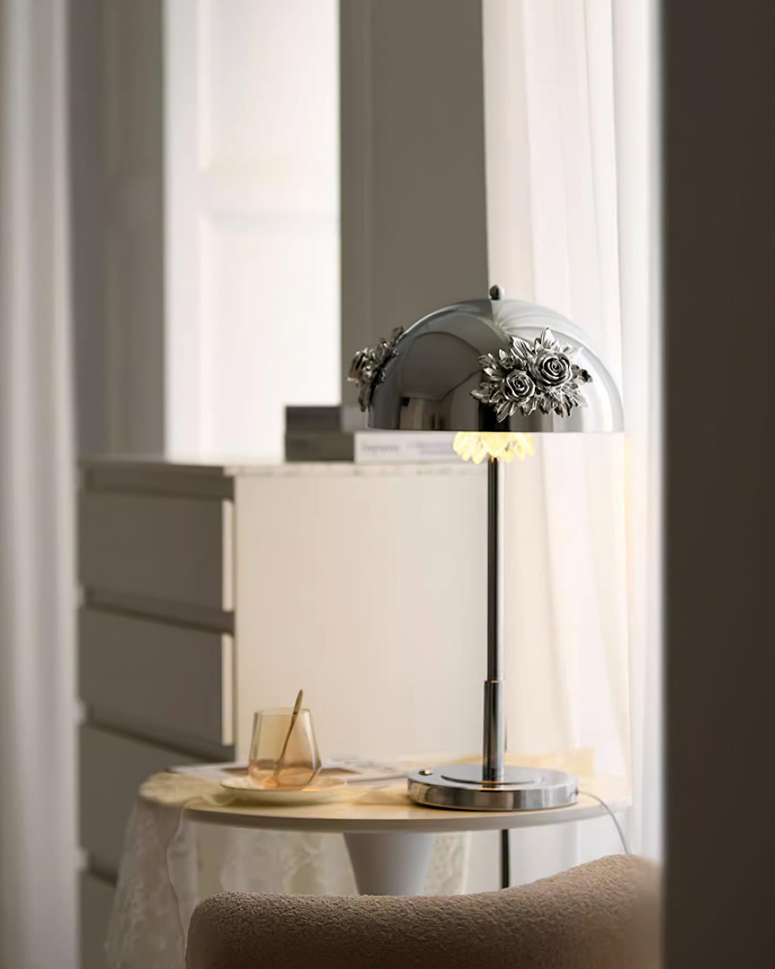 Uvaris Romantic Crystal Table Lamp-Neutral Decor
