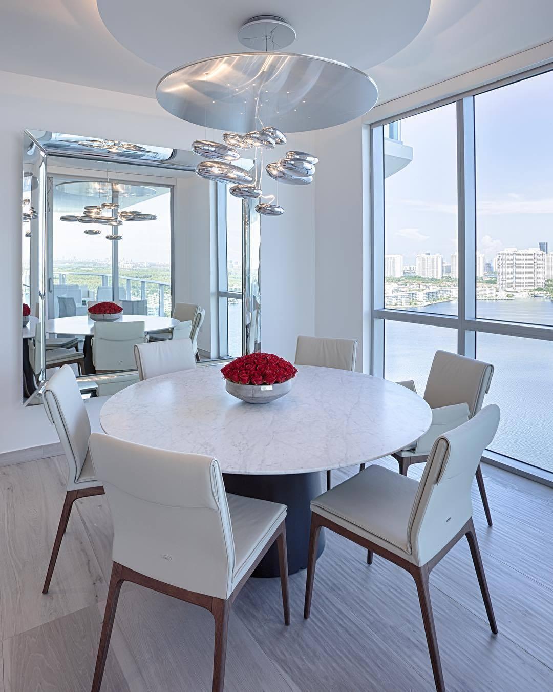 Lustra Chandelier Aluminum Sculptural-Neutral Decor