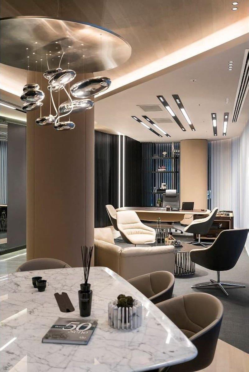 Lustra Chandelier Aluminum Sculptural-Neutral Decor