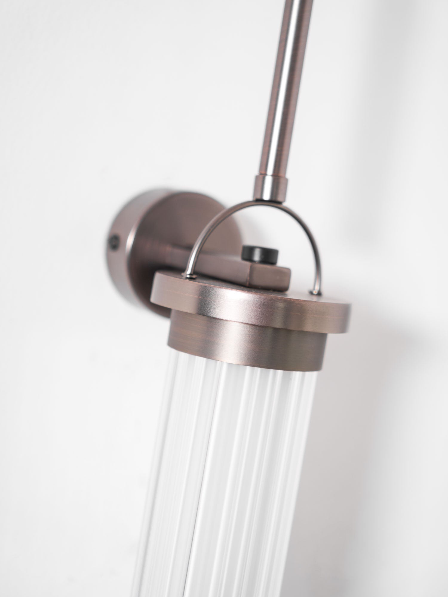Noviq Premium Nordic Art Vertical Glass Sconce Wall Lamp-Neutral Decor