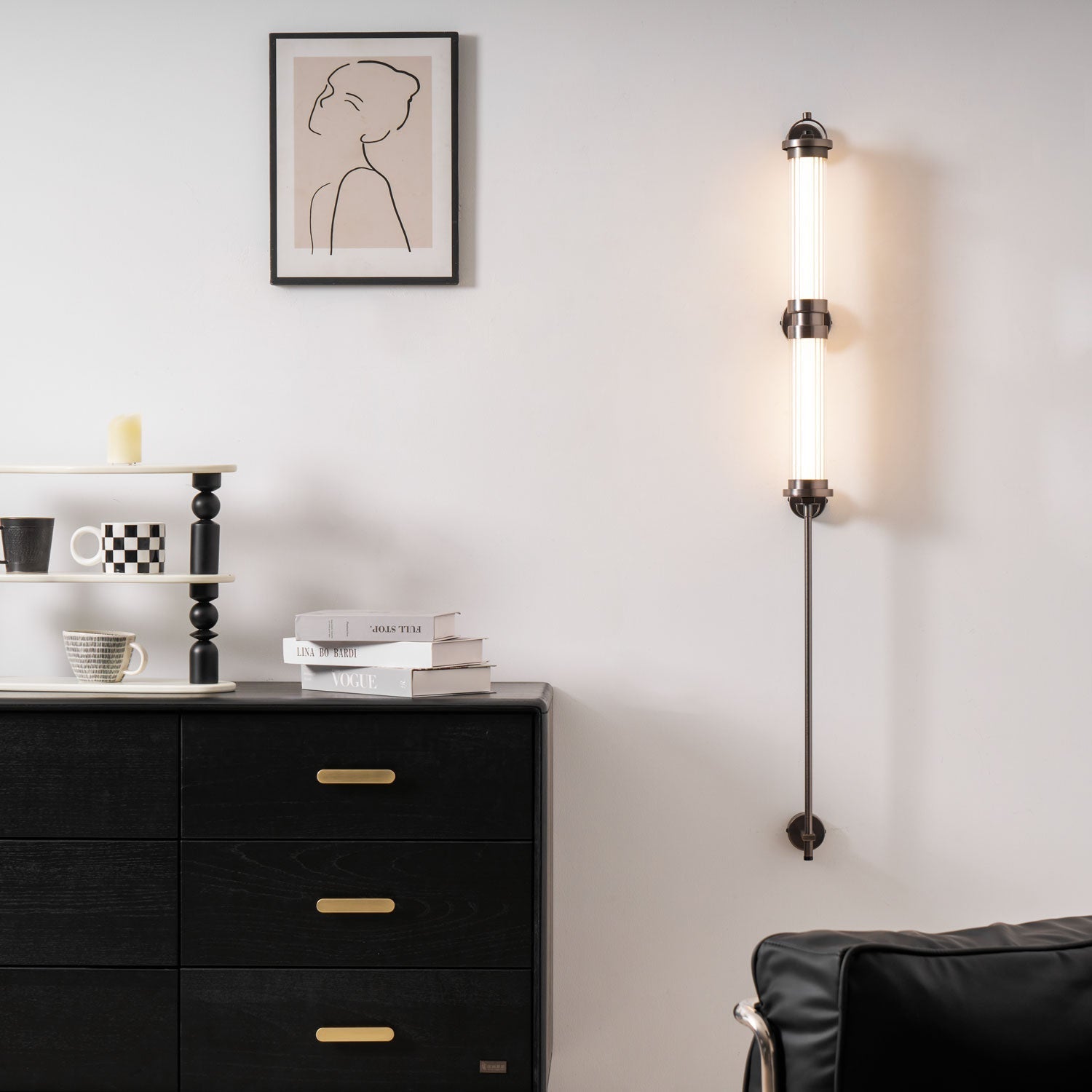 Noviq Premium Nordic Art Vertical Glass Sconce Wall Lamp-Neutral Decor