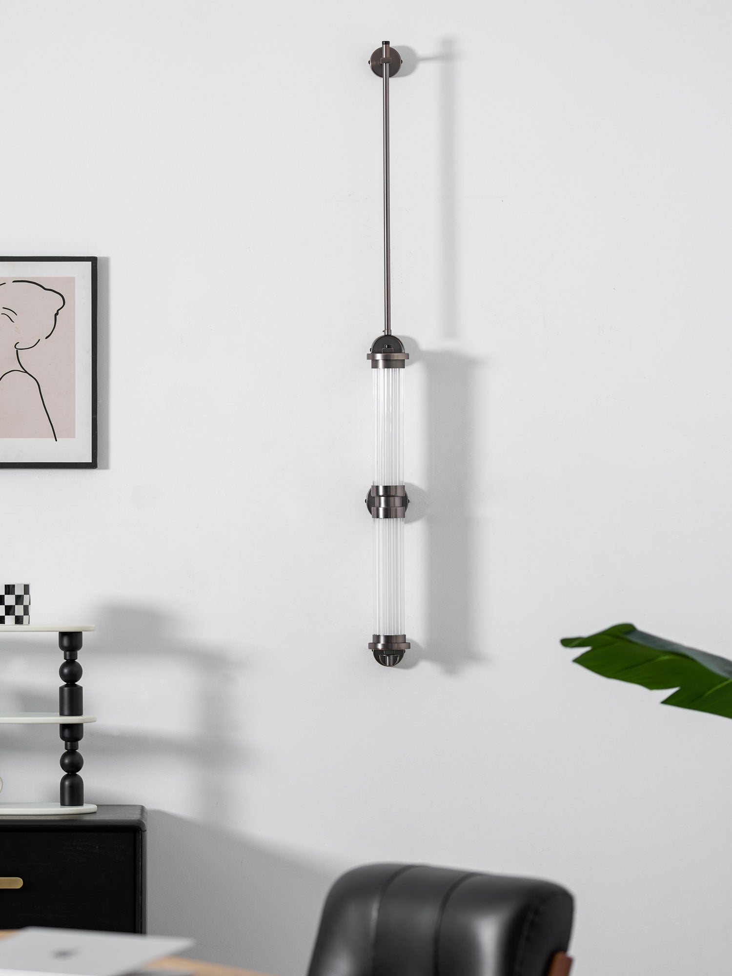 Noviq Premium Nordic Art Vertical Glass Sconce Wall Lamp-Neutral Decor