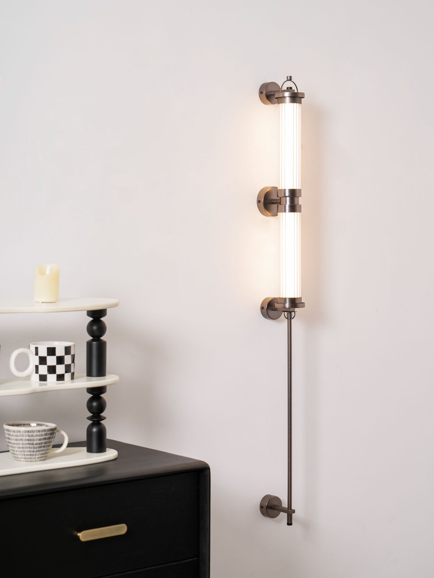 Noviq Premium Nordic Art Vertical Glass Sconce Wall Lamp-Neutral Decor