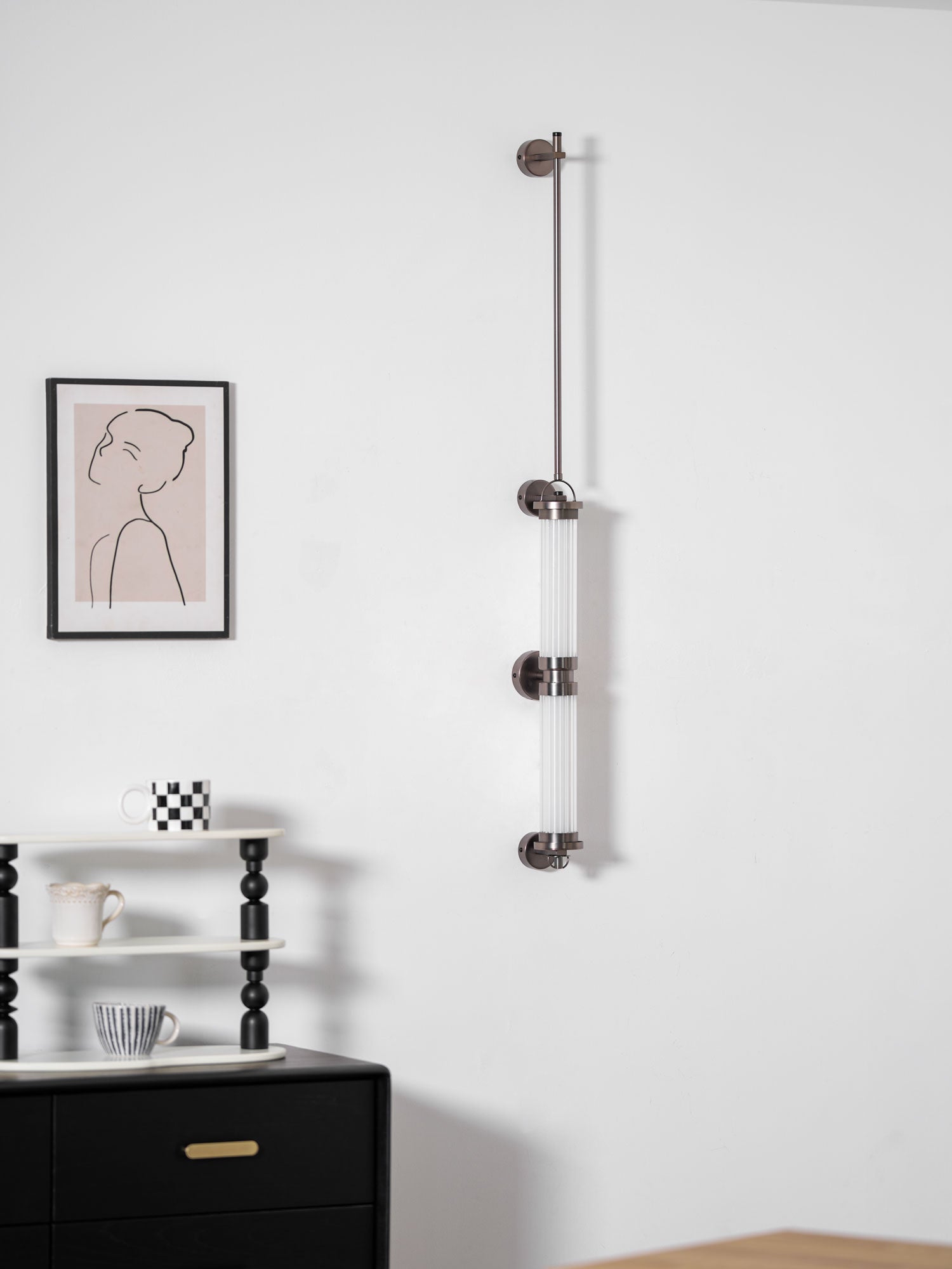 Noviq Premium Nordic Art Vertical Glass Sconce Wall Lamp-Neutral Decor