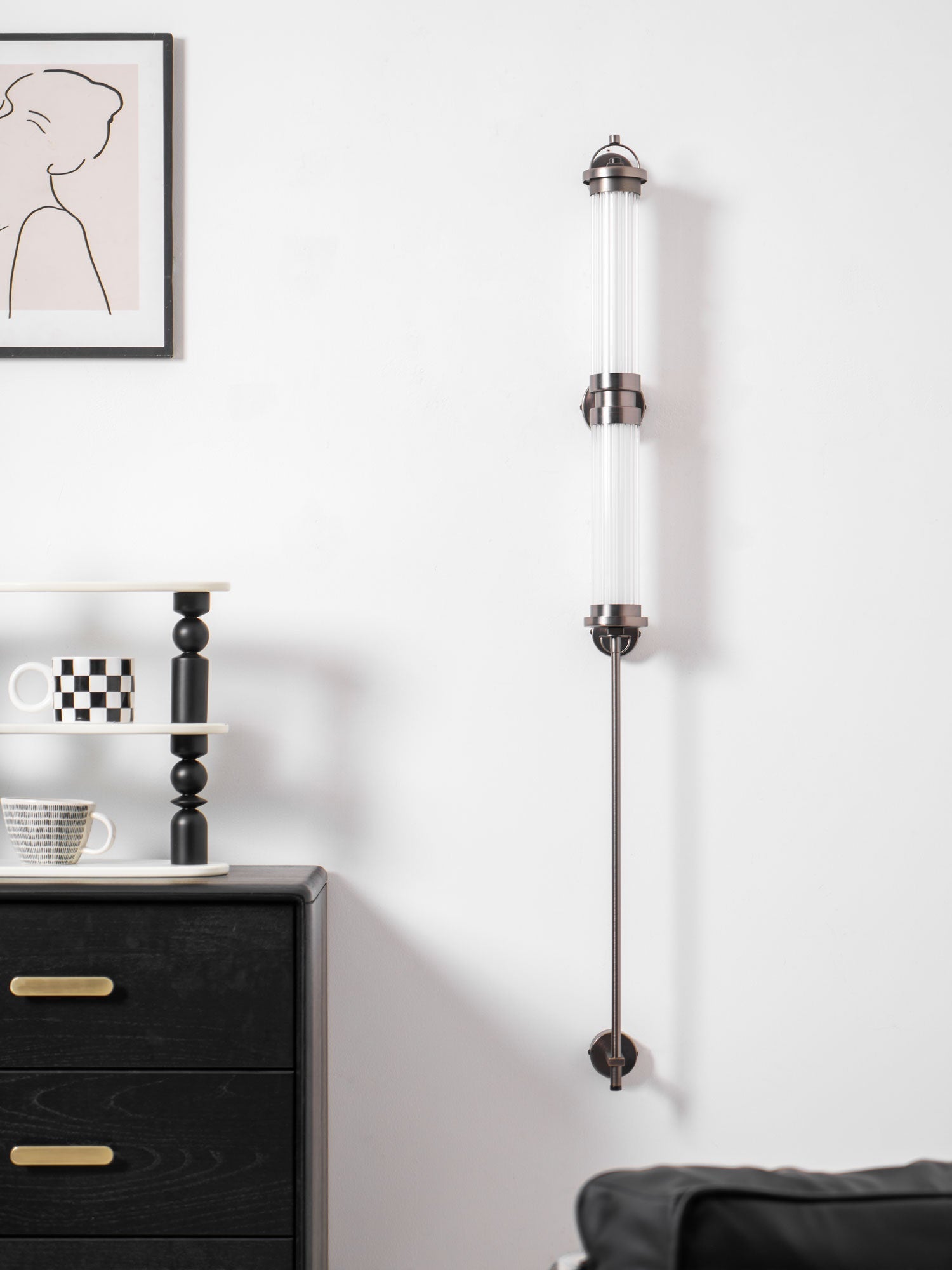 Noviq Premium Nordic Art Vertical Glass Sconce Wall Lamp-Neutral Decor