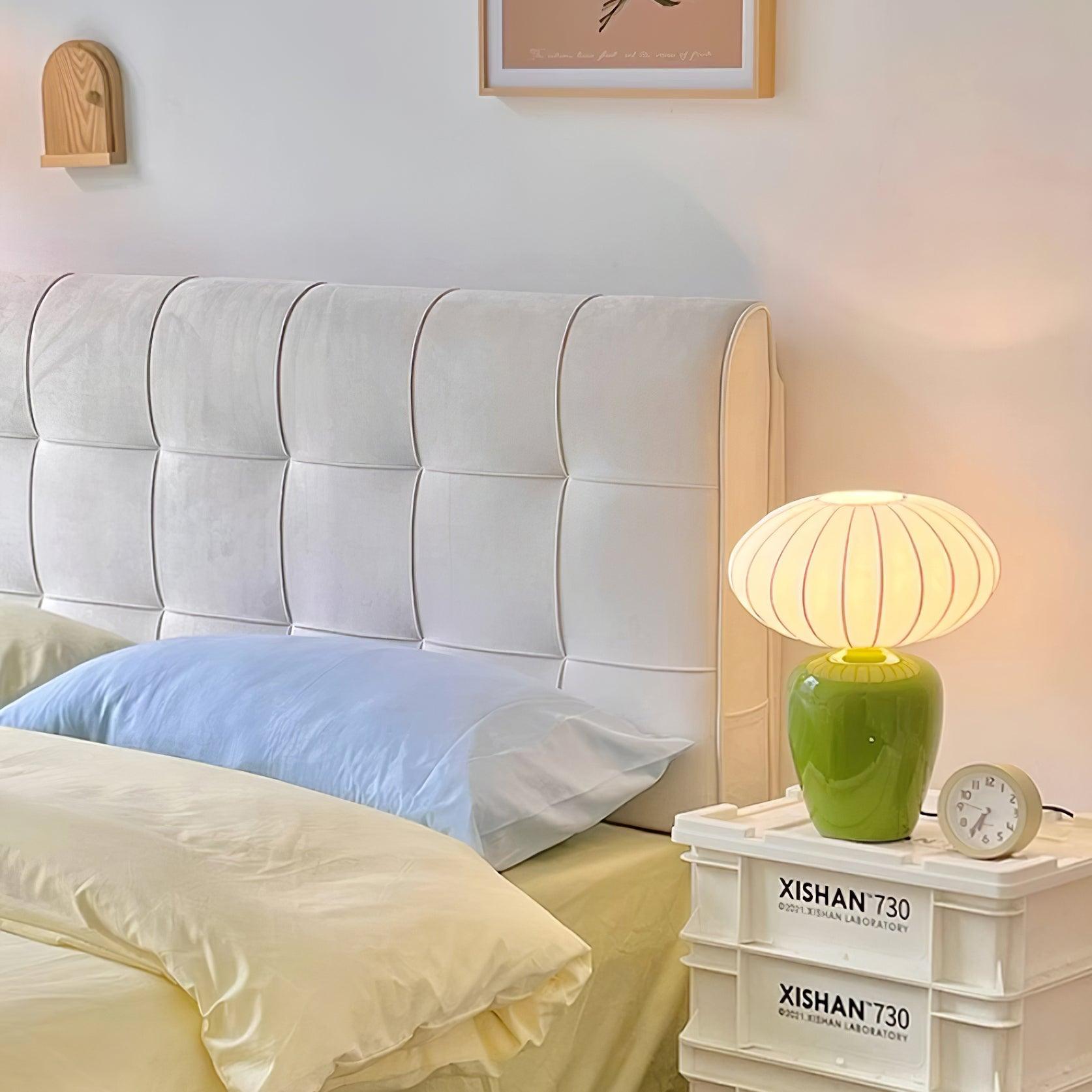 Looly Table Lamp