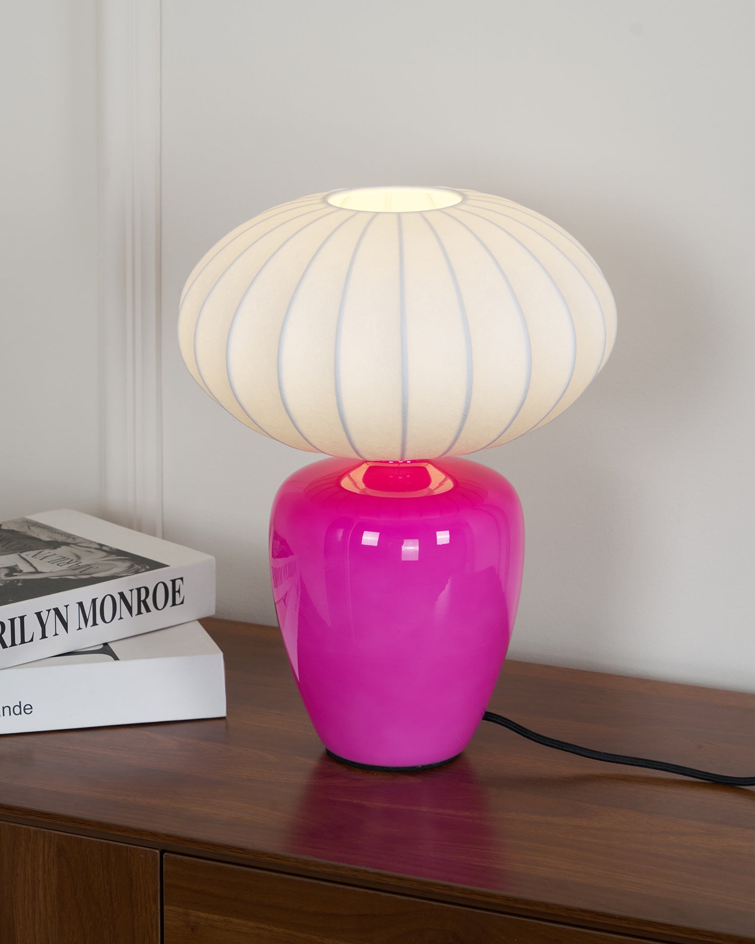 Looly Table Lamp