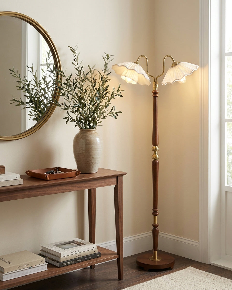 Eleanor Floor Light