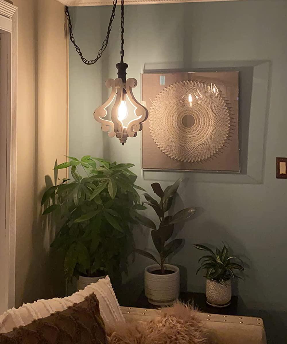 Omar Vintage Pendant Light-Neutral Decor
