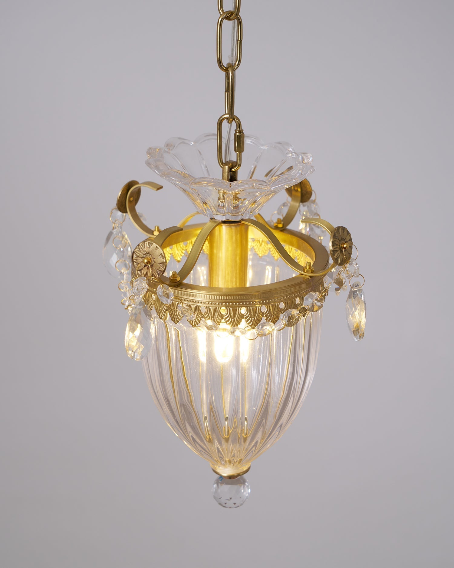 Pendant Lamp Vintage Glamour Crystal Drops