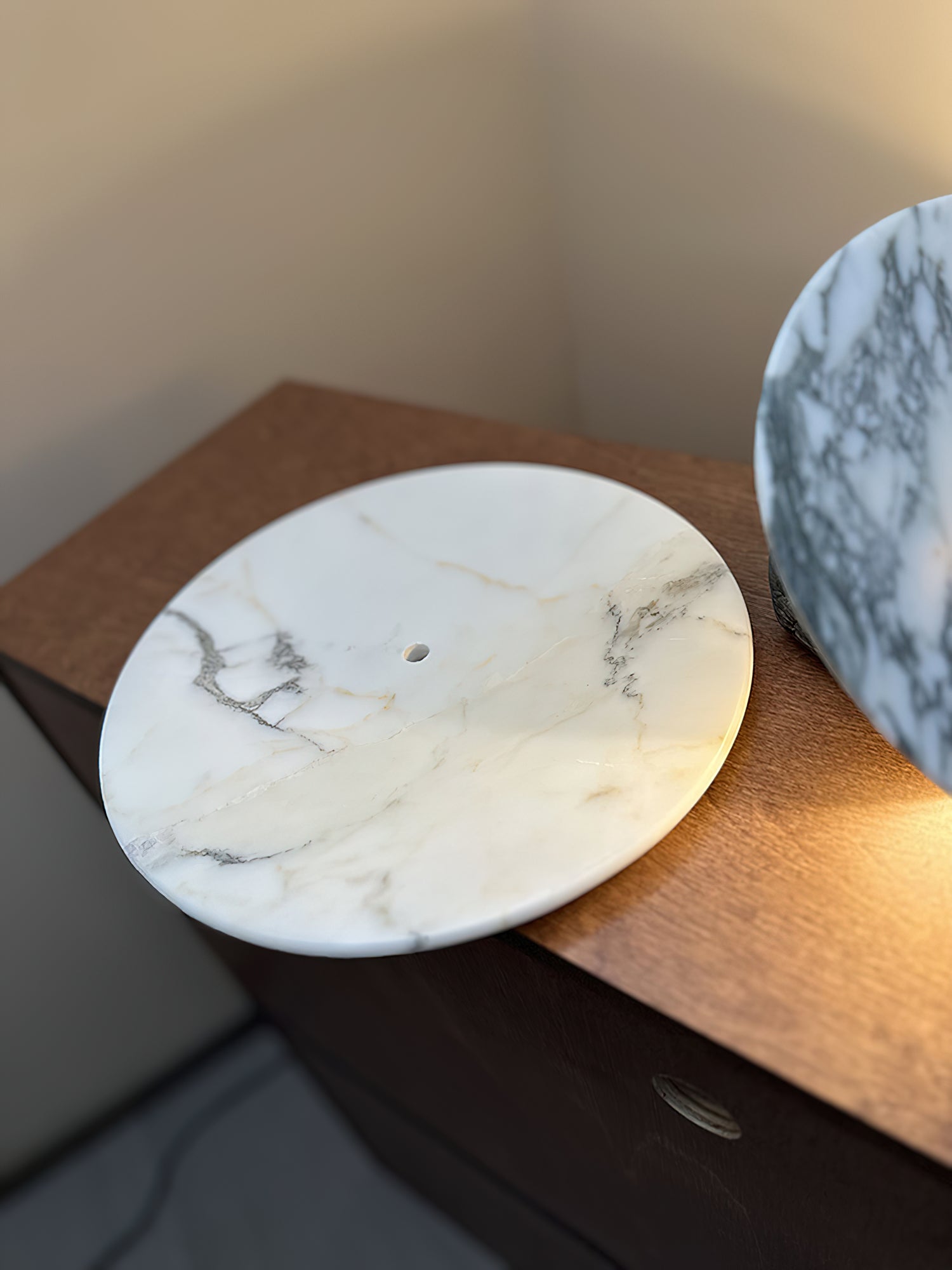 Evthaia Modern Minimalist Marble Wall Lamp-Neutral Decor