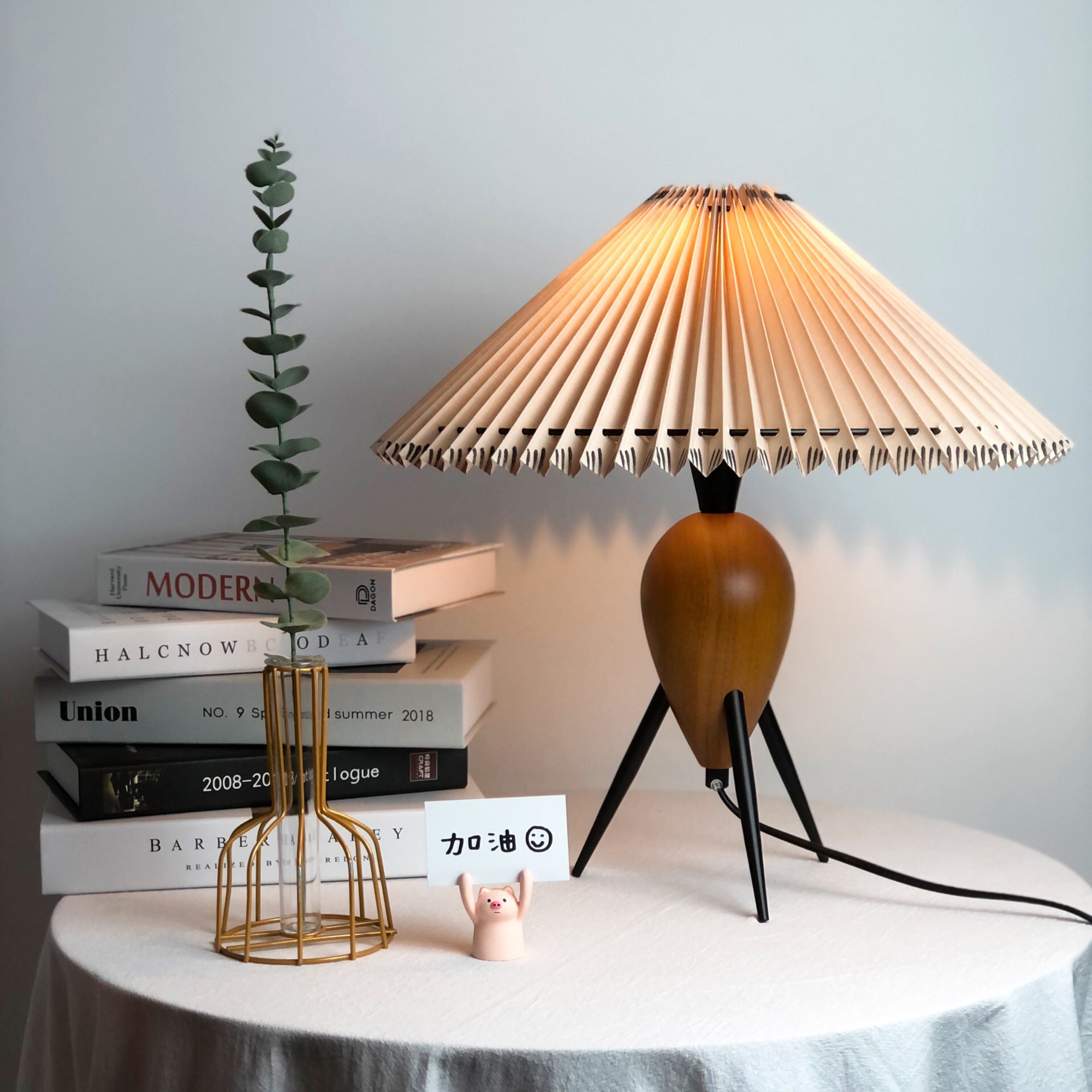 Elyse Wood & Fabric Retro Table Lamp-Neutral Decor