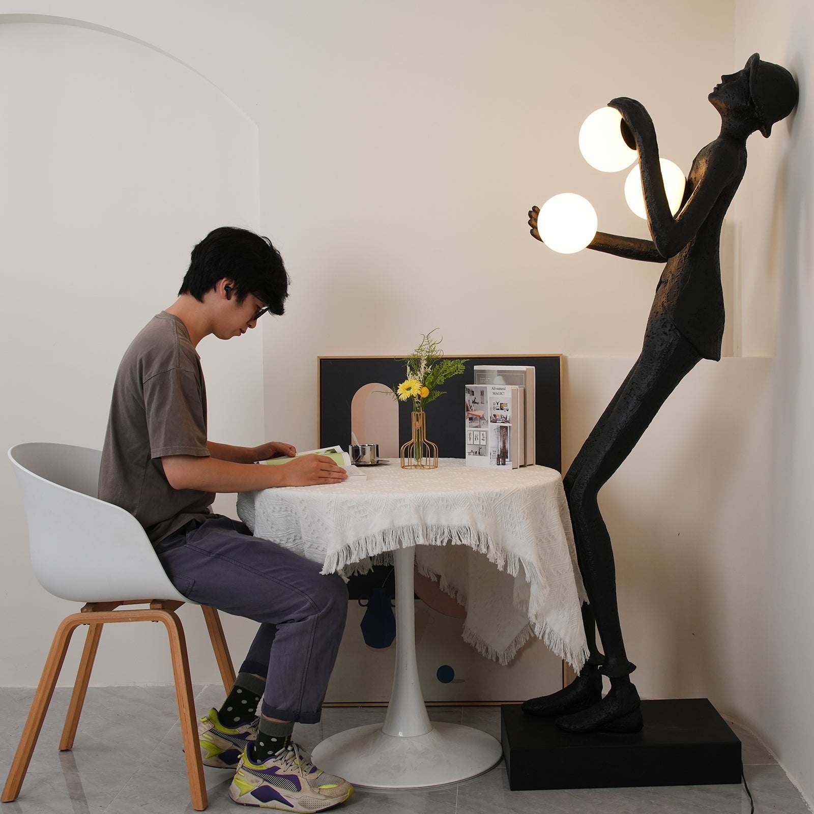 Atlas Floor Lamp