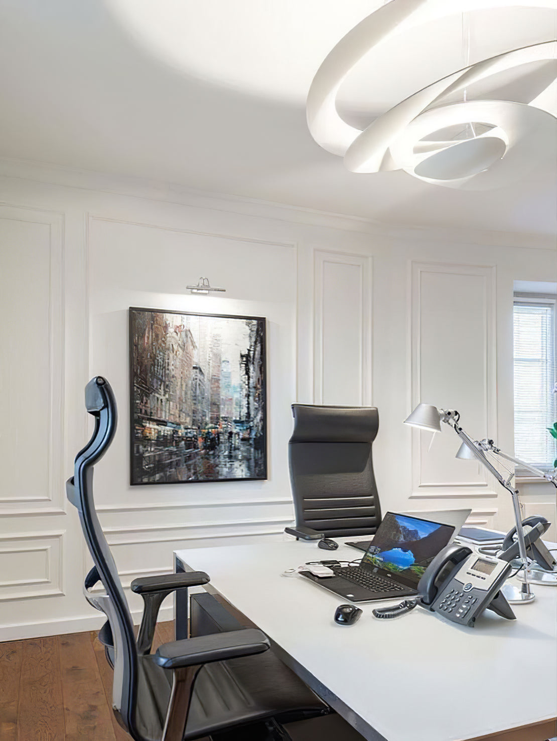 Milio Chandelier