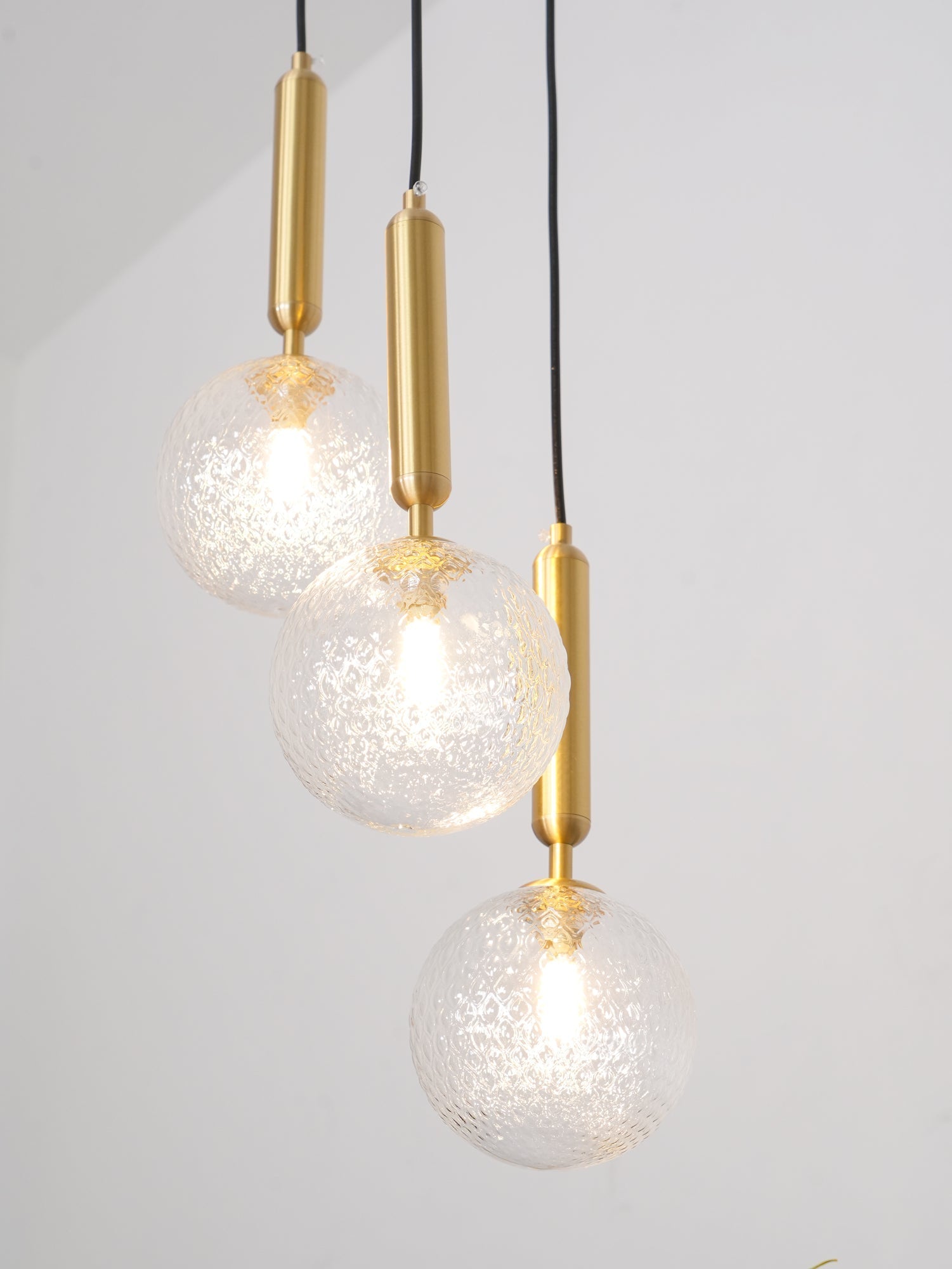 Aurelion Brass Industrial Pendant Light-Neutral Decor