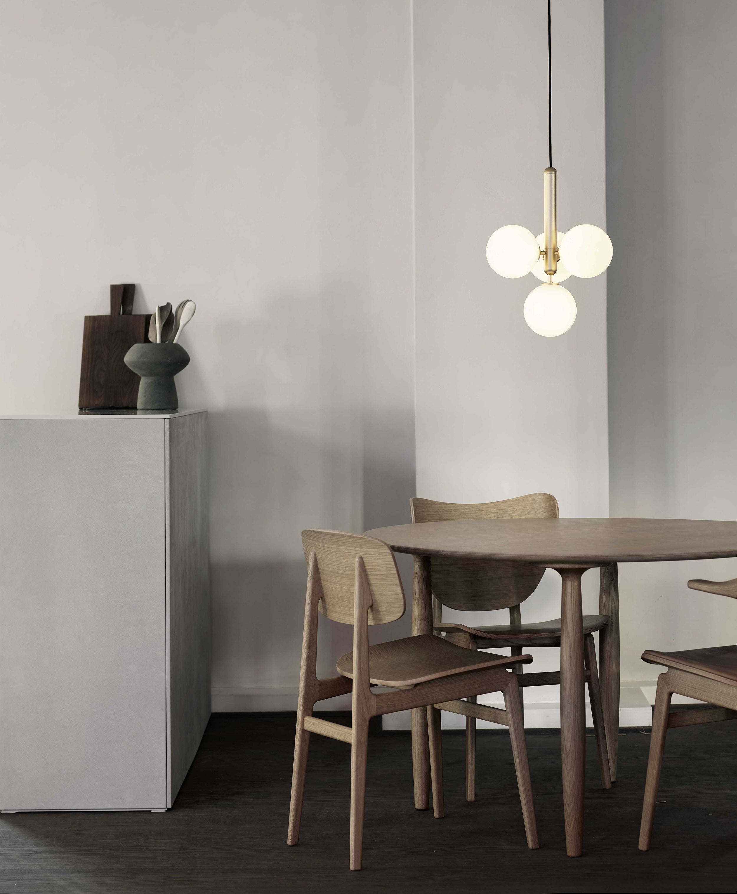 Larenol Glass Classic Industrial Pendant Light-Neutral Decor