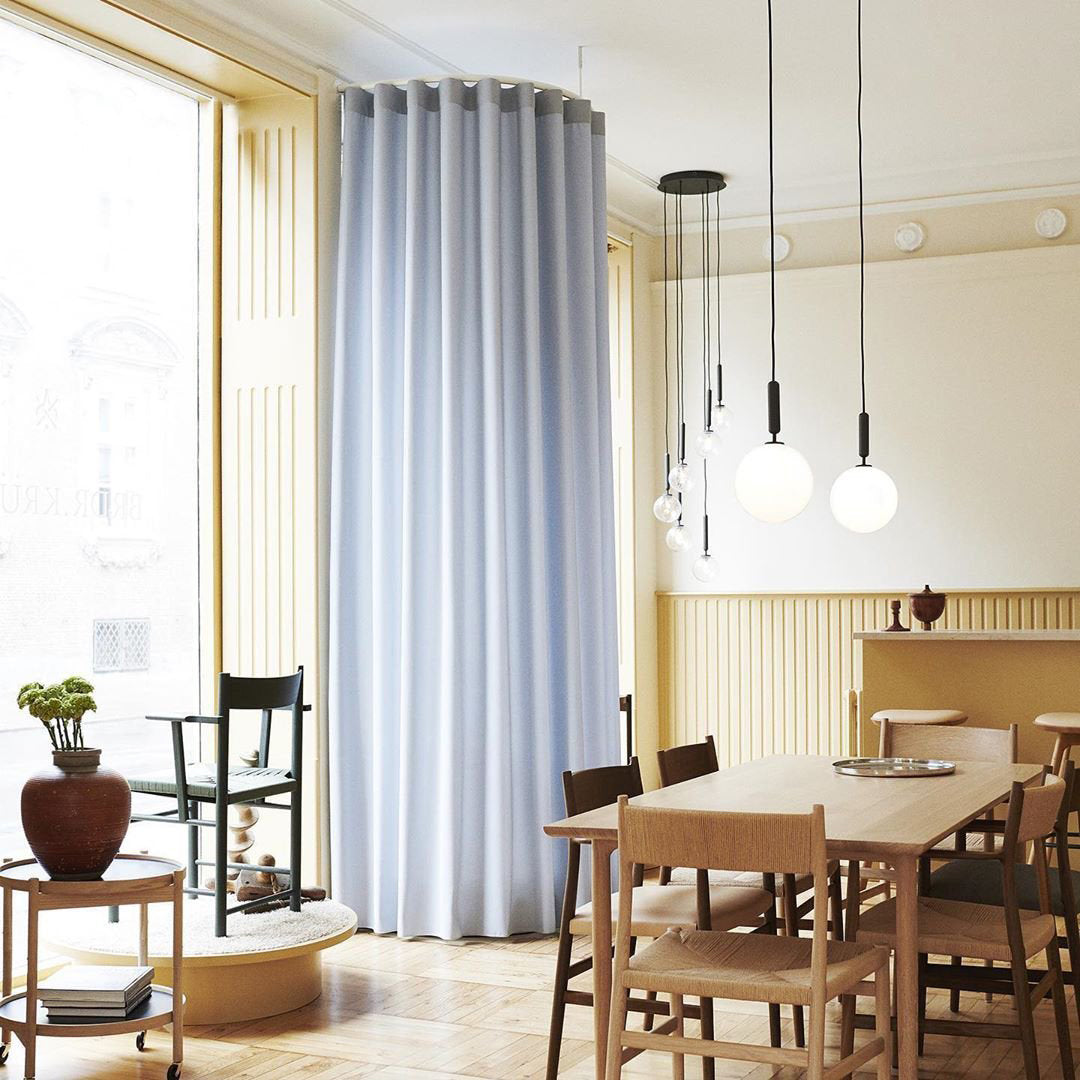 Aurelion Brass Industrial Pendant Light-Neutral Decor