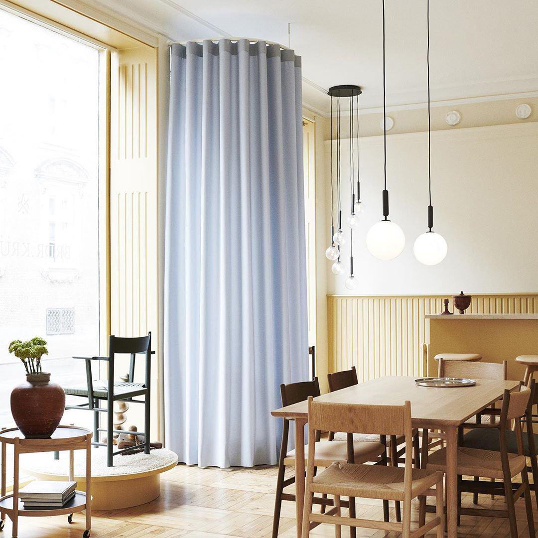 Larenol Glass Classic Industrial Pendant Light-Neutral Decor