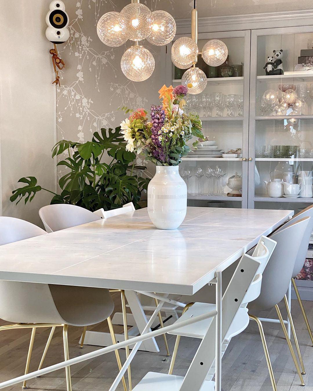 Larenol Glass Classic Industrial Pendant Light-Neutral Decor