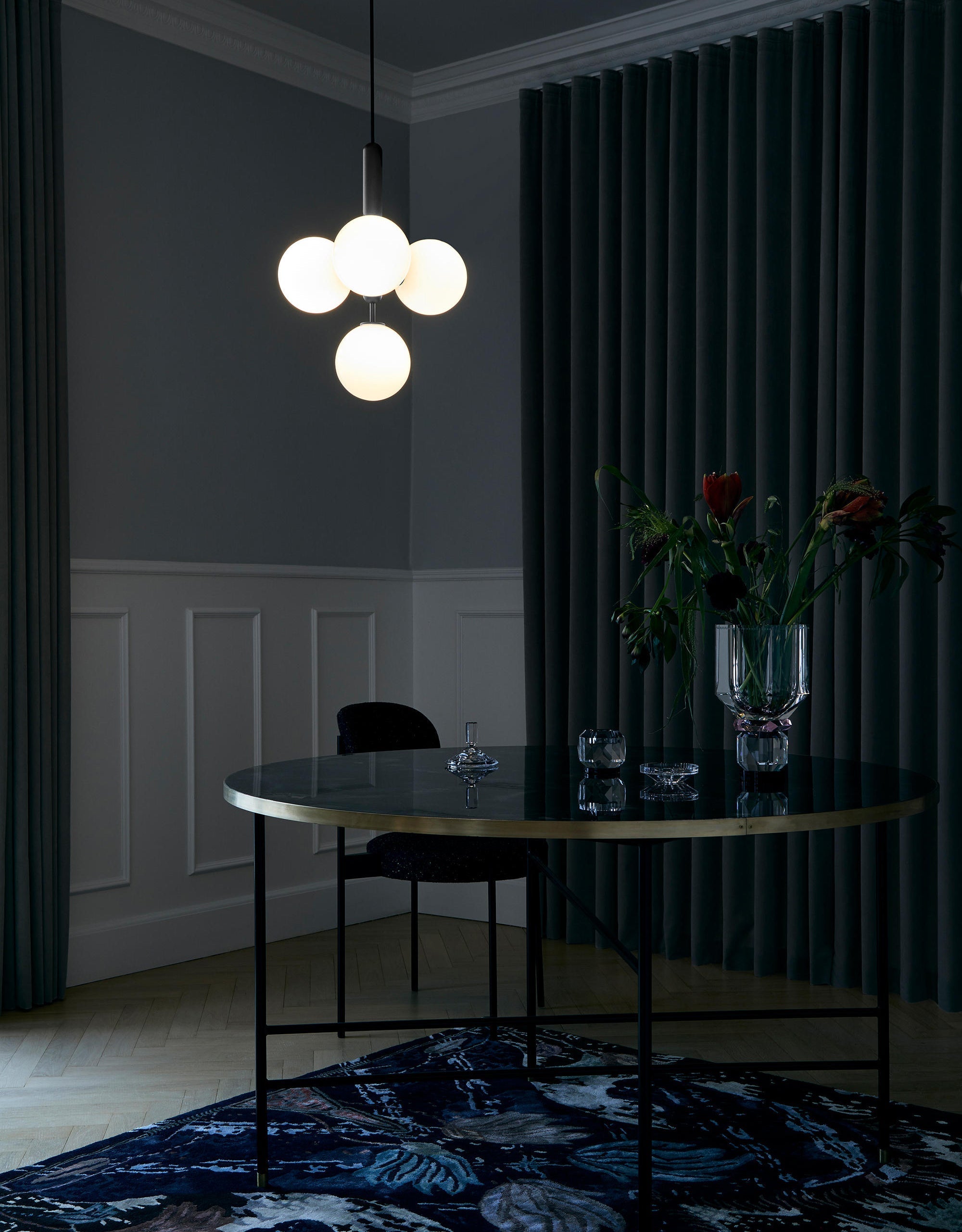 Larenol Glass Classic Industrial Pendant Light-Neutral Decor