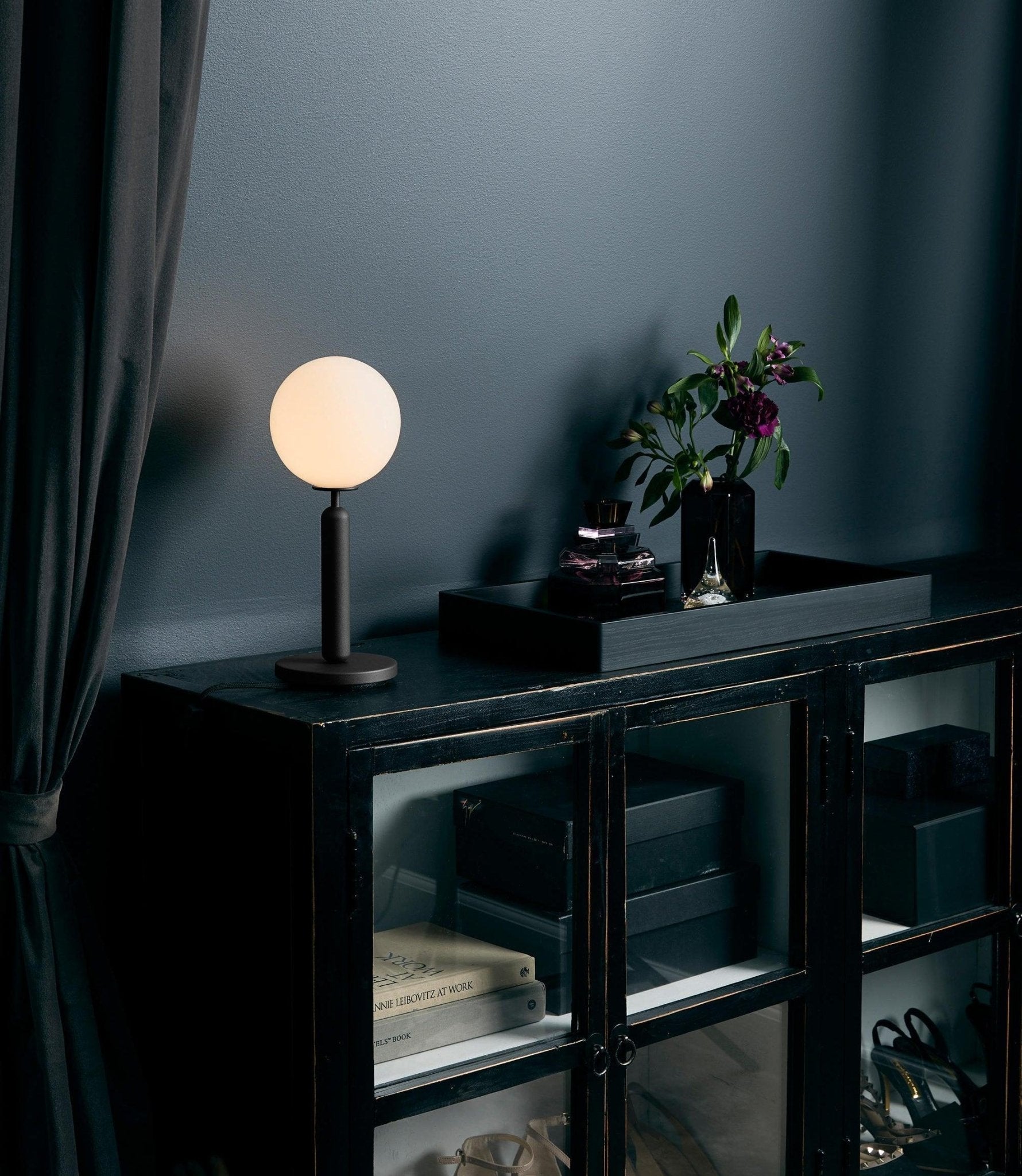 Noah Minimalist Glass Table Lamp-Neutral Decor