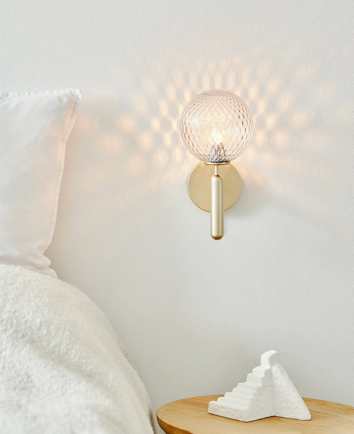 Culorara Modern Minimalist Brass Wall Lamp-Neutral Decor