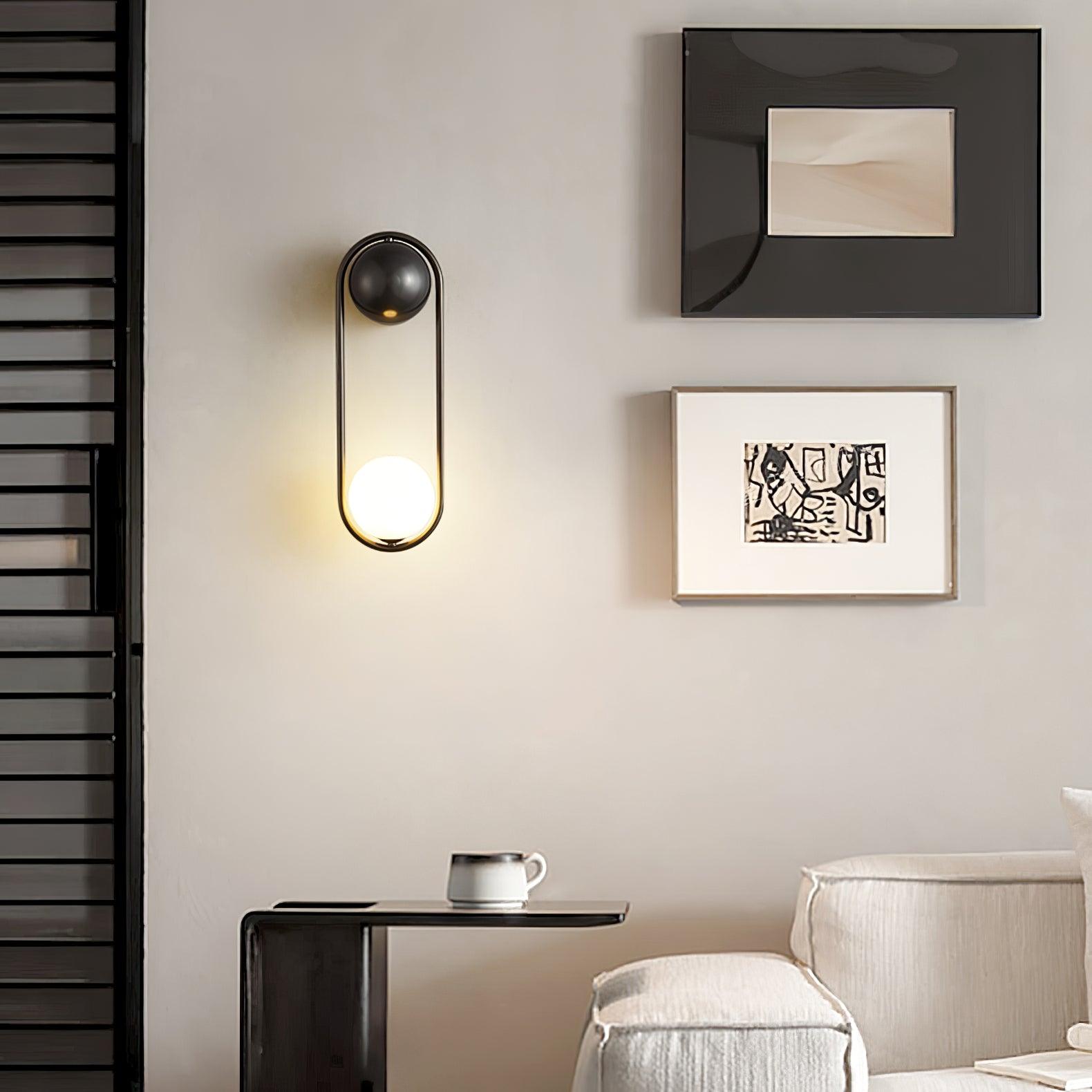 Aura Radiain Brass Minimalist Wall Lamp-Neutral Decor
