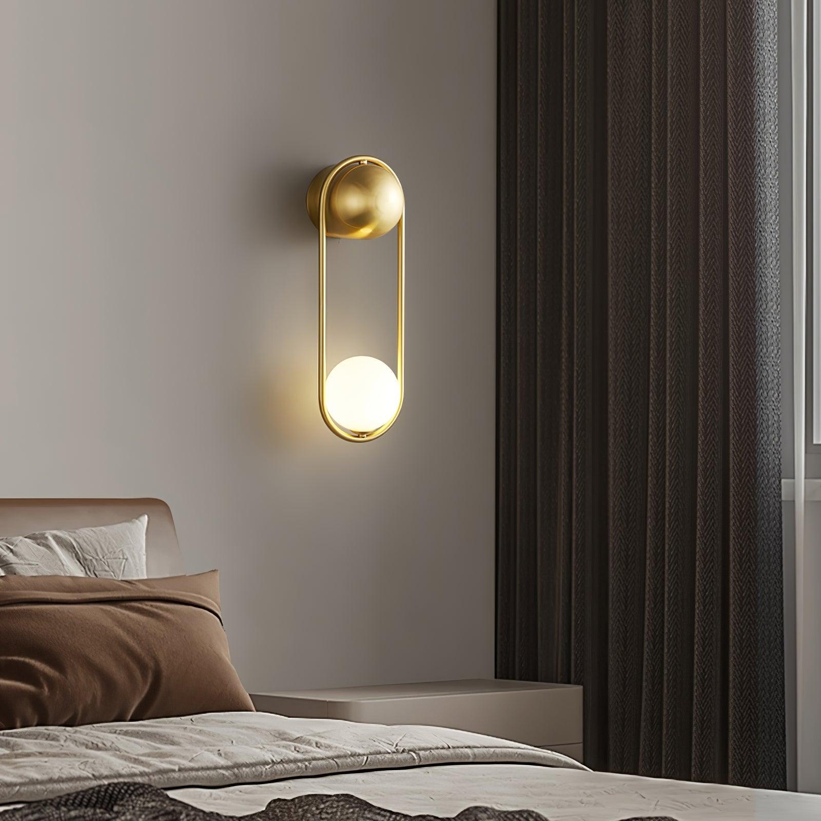 Aura Radiain Brass Minimalist Wall Lamp-Neutral Decor