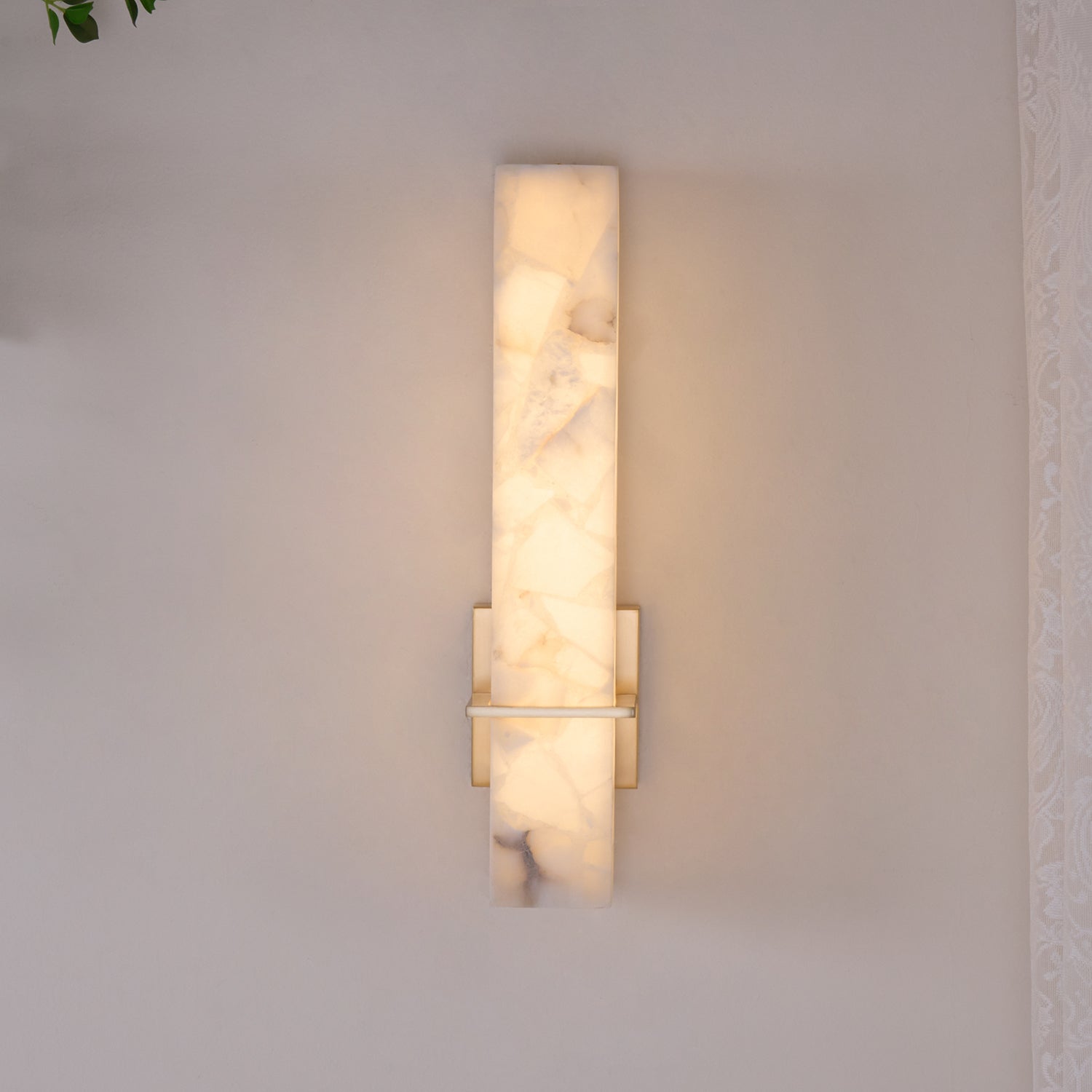 Ritta Wall Lamp White Alabaster Brass Modern Cuboid-Neutral Decor