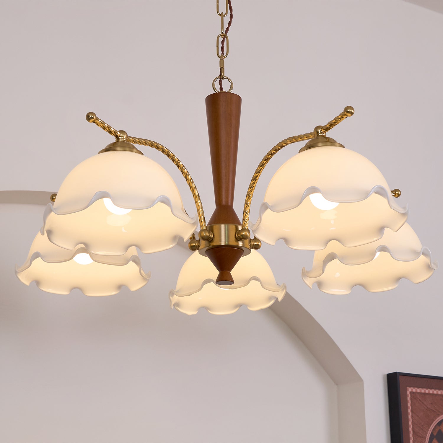 Daisy Vintage Glass Chandelier-Neutral Decor