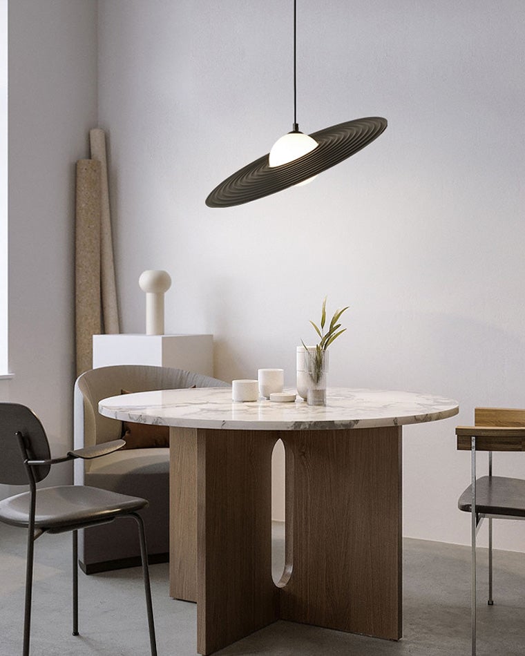 Lustra Pendant Light PE LED Plate White and Black-Neutral Decor
