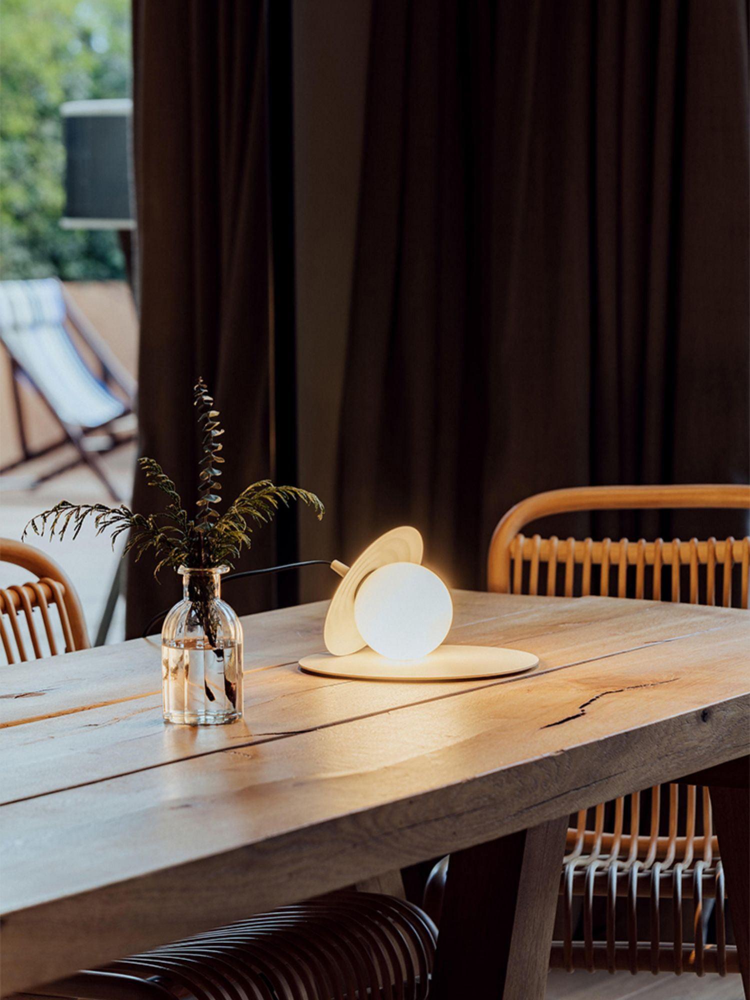 Cevenir Kinetic PE Rotomoulding Table Lamp-Neutral Decor