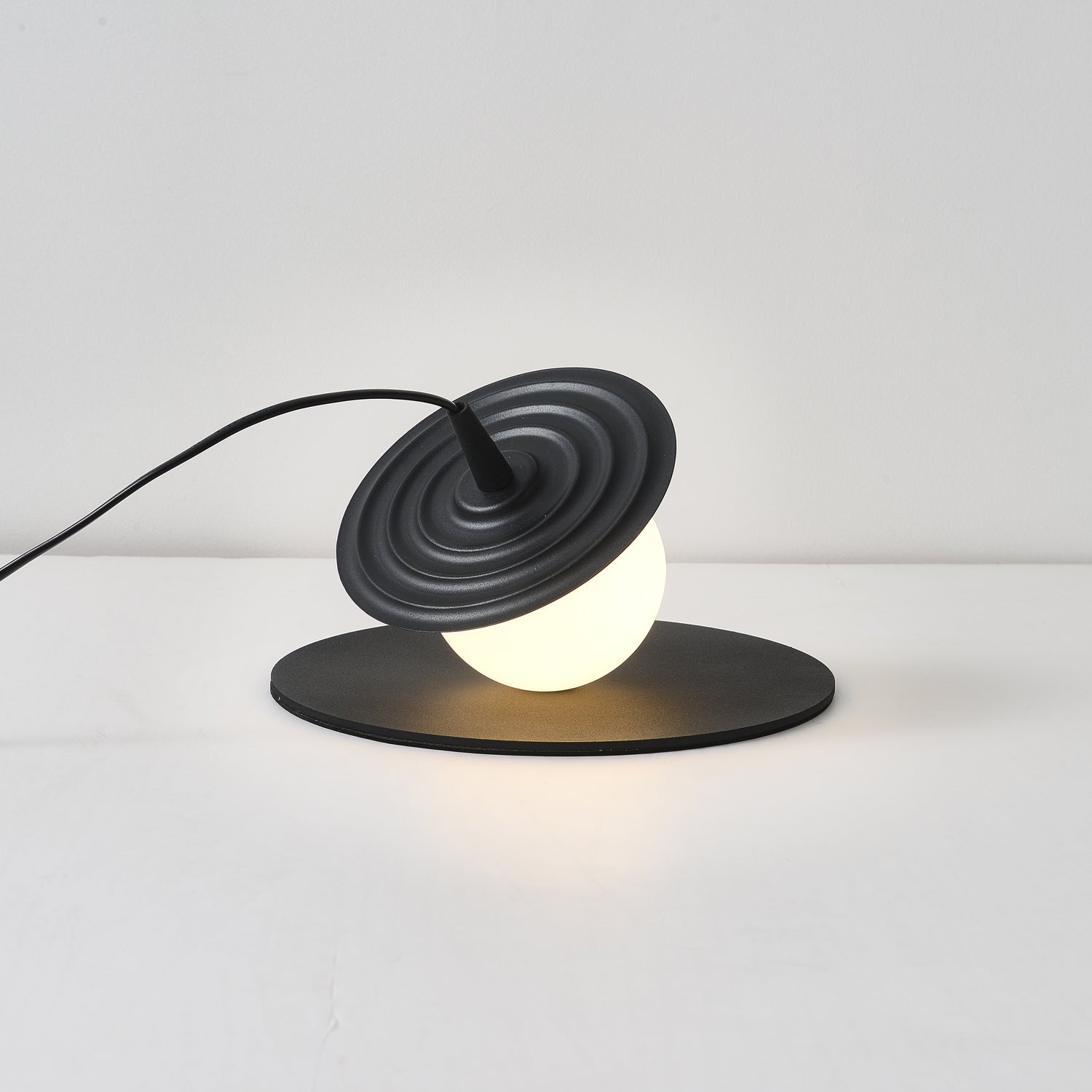 Cevenir Kinetic PE Rotomoulding Table Lamp-Neutral Decor