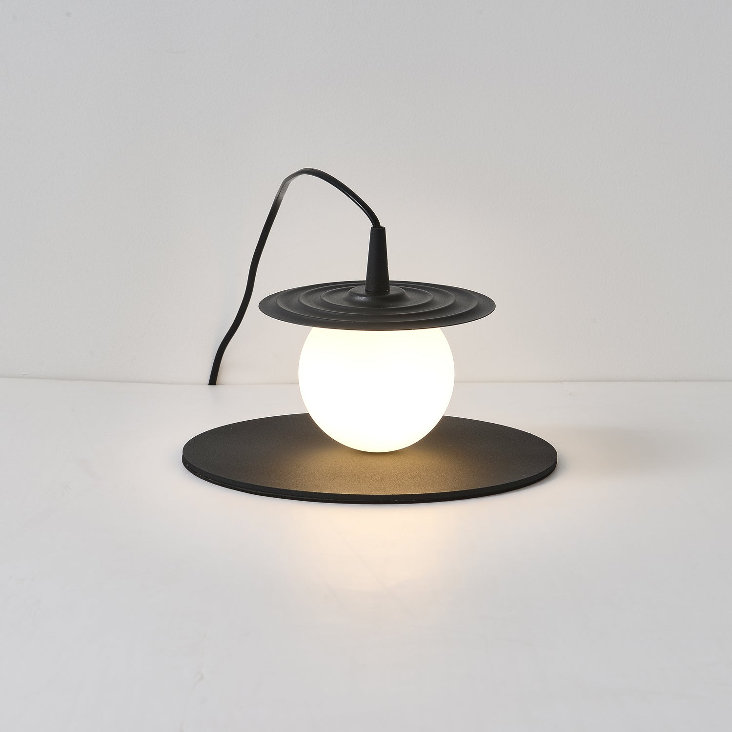 Cevenir Kinetic PE Rotomoulding Table Lamp-Neutral Decor