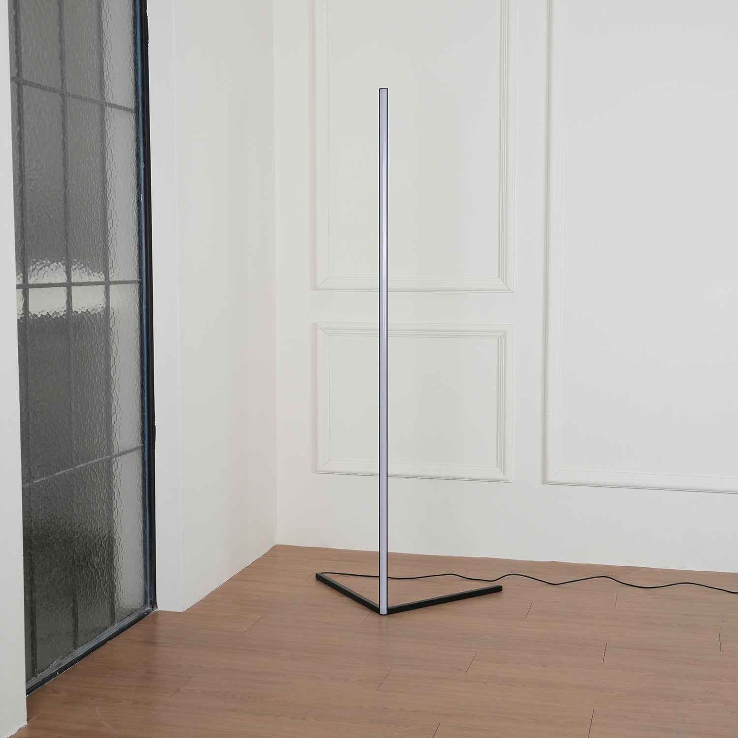 Halion Minimalist Floor Lamp-Neutral Decor