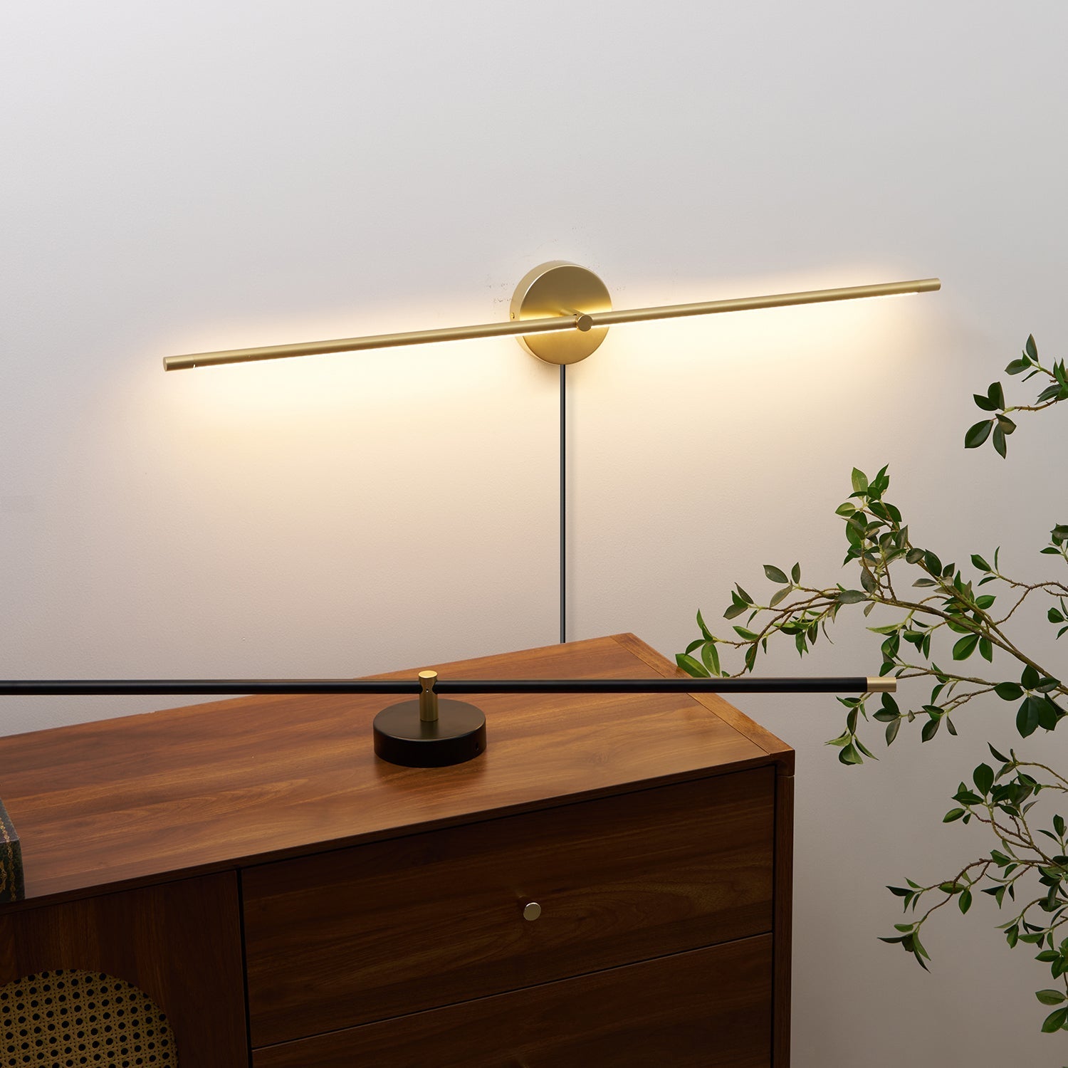 Minimalist Modern Minimalist Linear LED Plug-in Wall Lamp-Neutral Decor