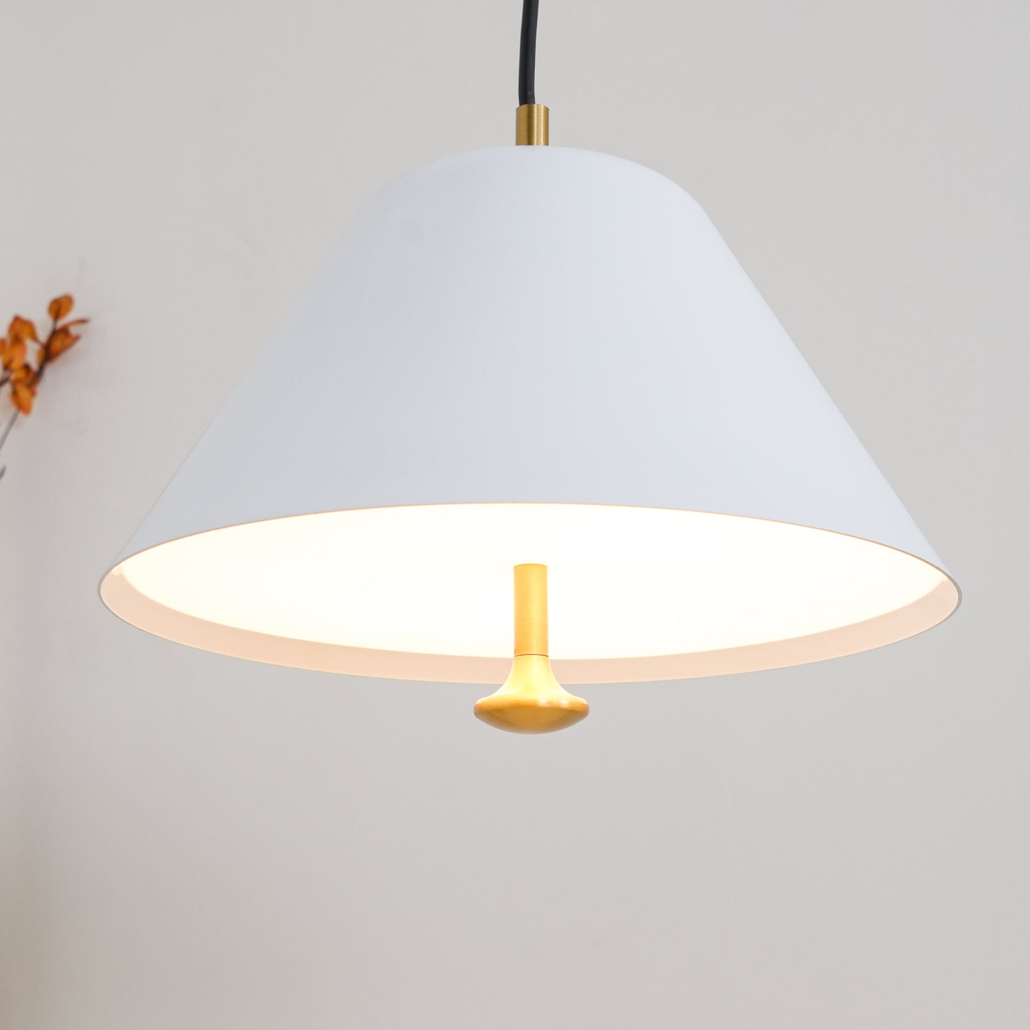 Evir Pendant Lamp Bell Glass Brass Minimalist-Neutral Decor