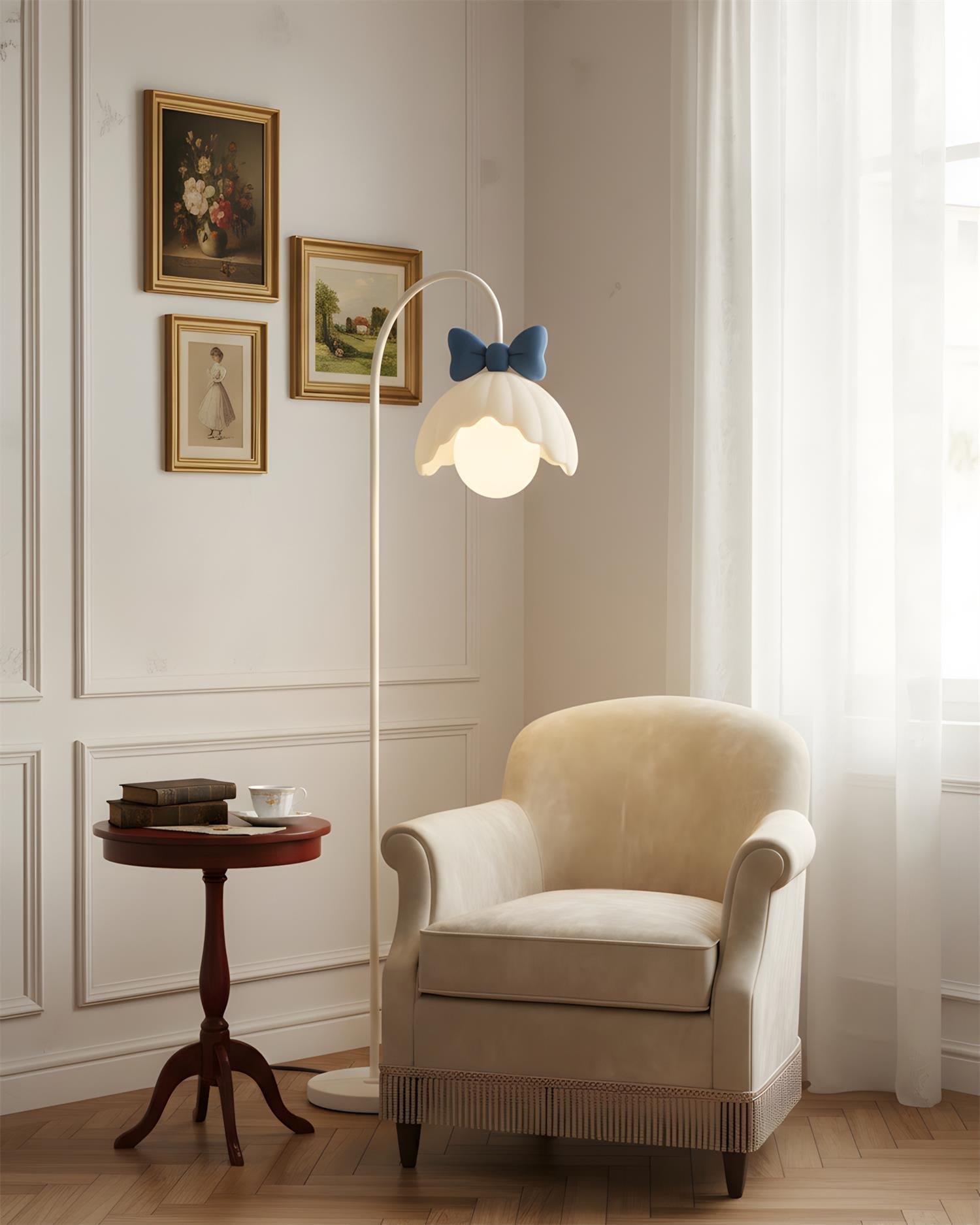 Mademoiselle Floor Lamp